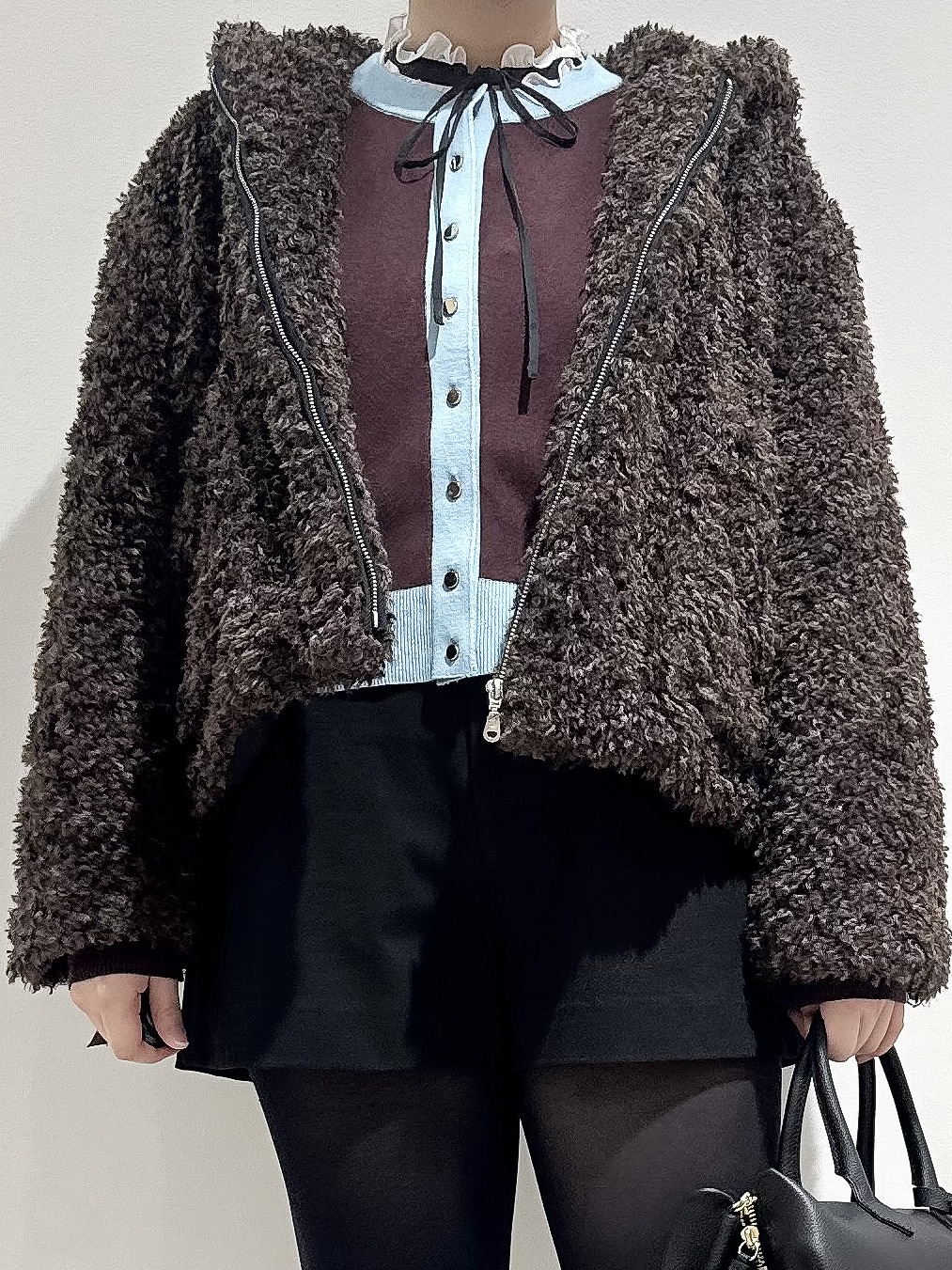 なかもとあきさんの「DRESSTERIOR｜プードルボアパーカー」を使ったコーディネート