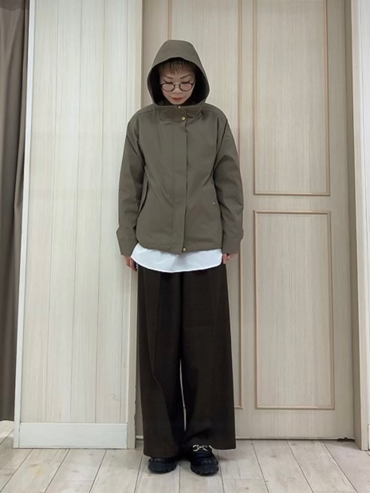 Turnerさんの「SHOO･LA･RUE｜【洗濯機可/撥水/マルチWAY】ファーライナー付き 毎日欲張りマンパ」を使ったコーディネート