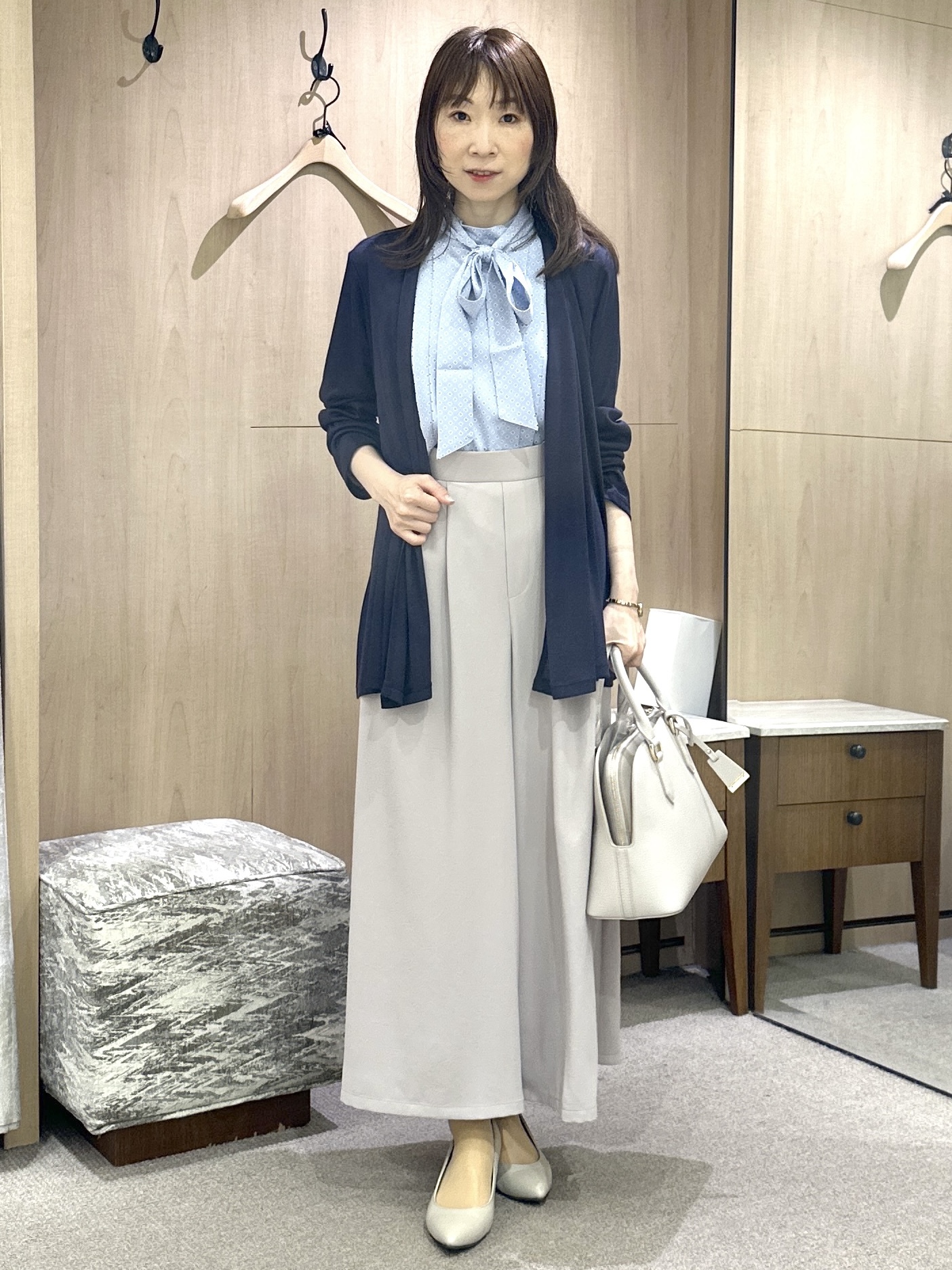 Miwaさんの「UNTITLED｜【通勤オフィス/スーツインナー】ダイヤジオメプリントブラウス」を使ったコーディネート