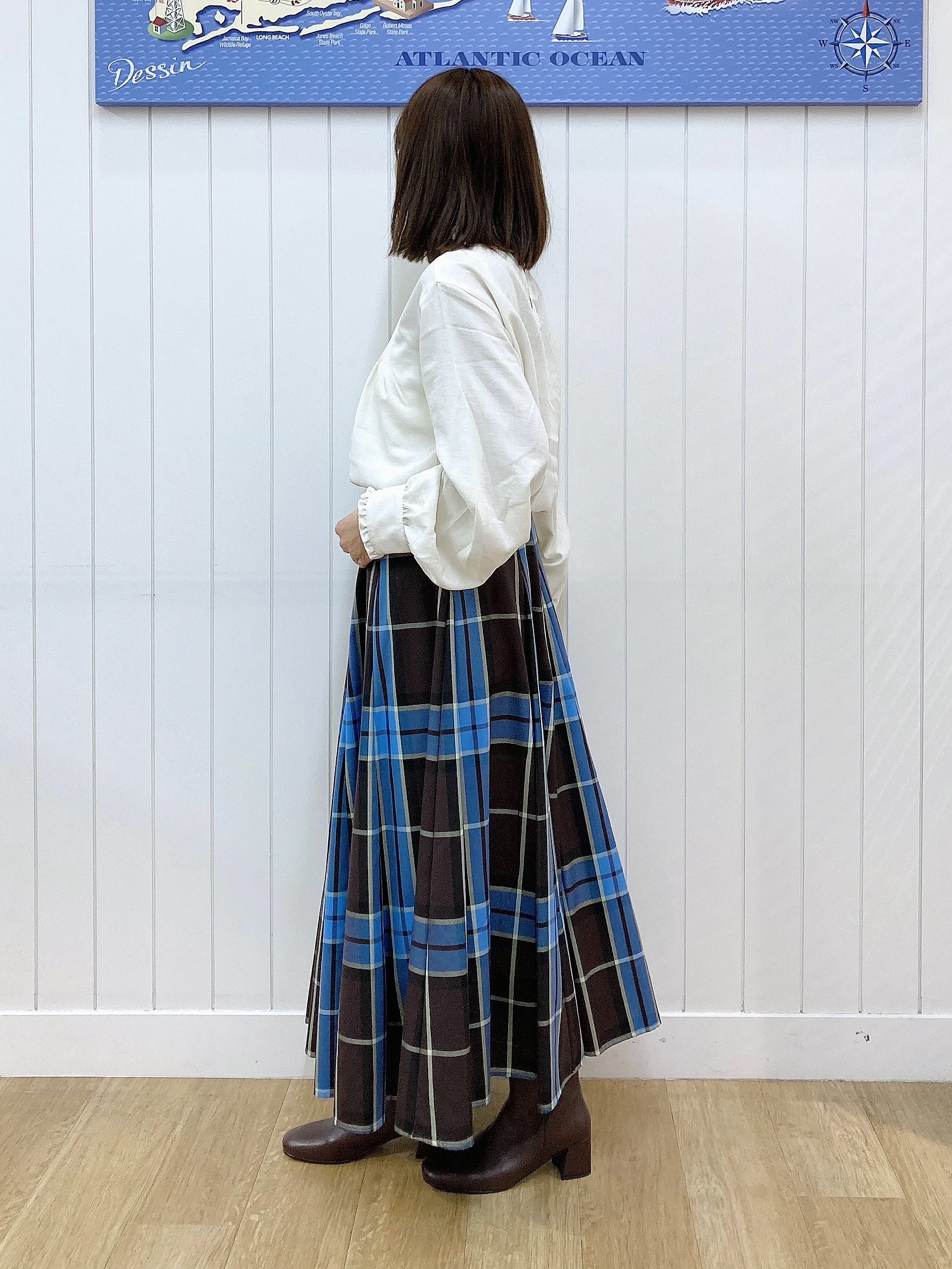 yoshiさんの「Dessin｜【洗える/オンオフ使える】スタンドフリルピンタックブラウス」を使ったコーディネート