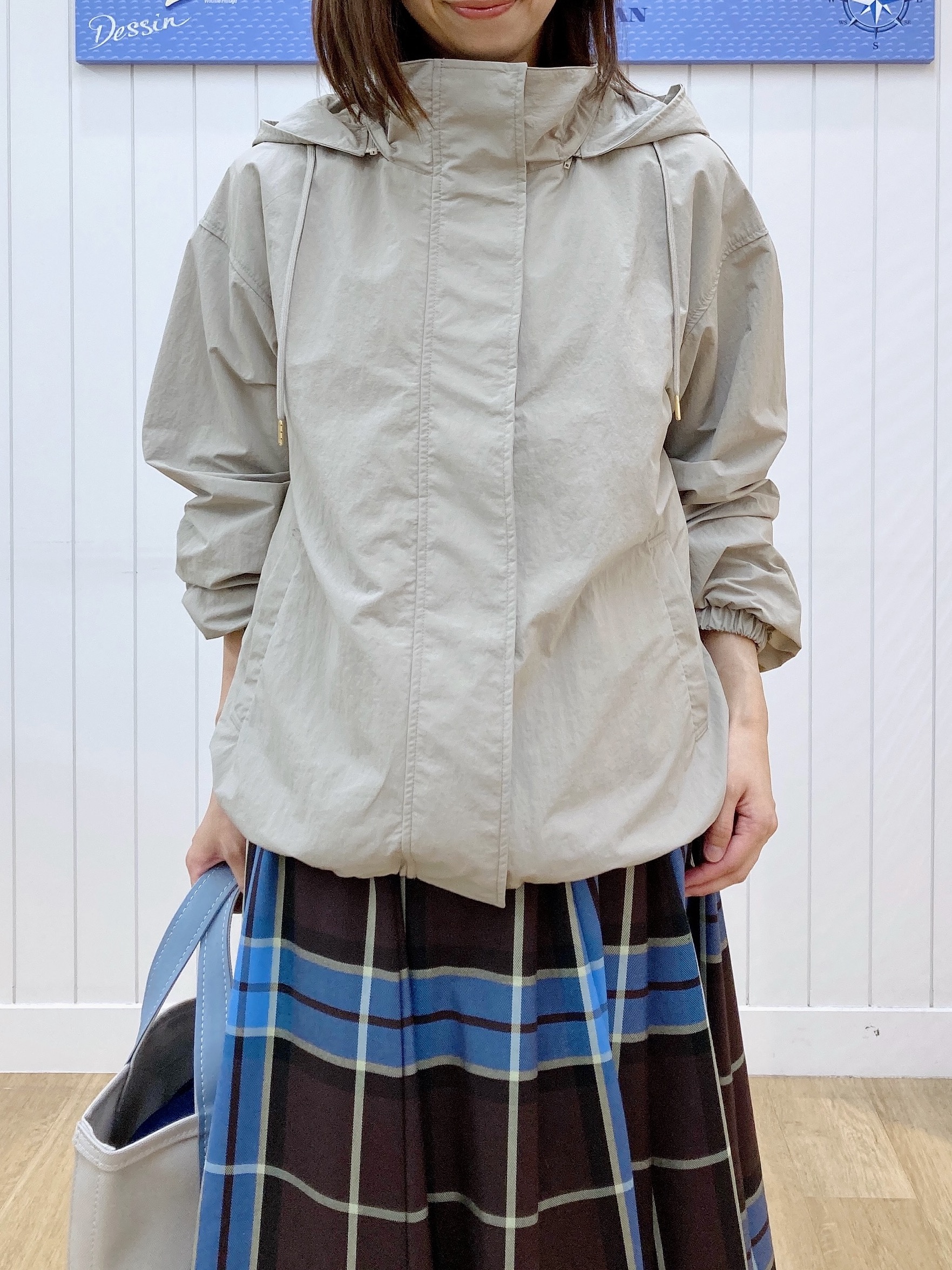 yoshiさんの「Dessin｜【撥水/2WAY/洗える】フード取り外し可能 撥水ナイロンマンパ」を使ったコーディネート