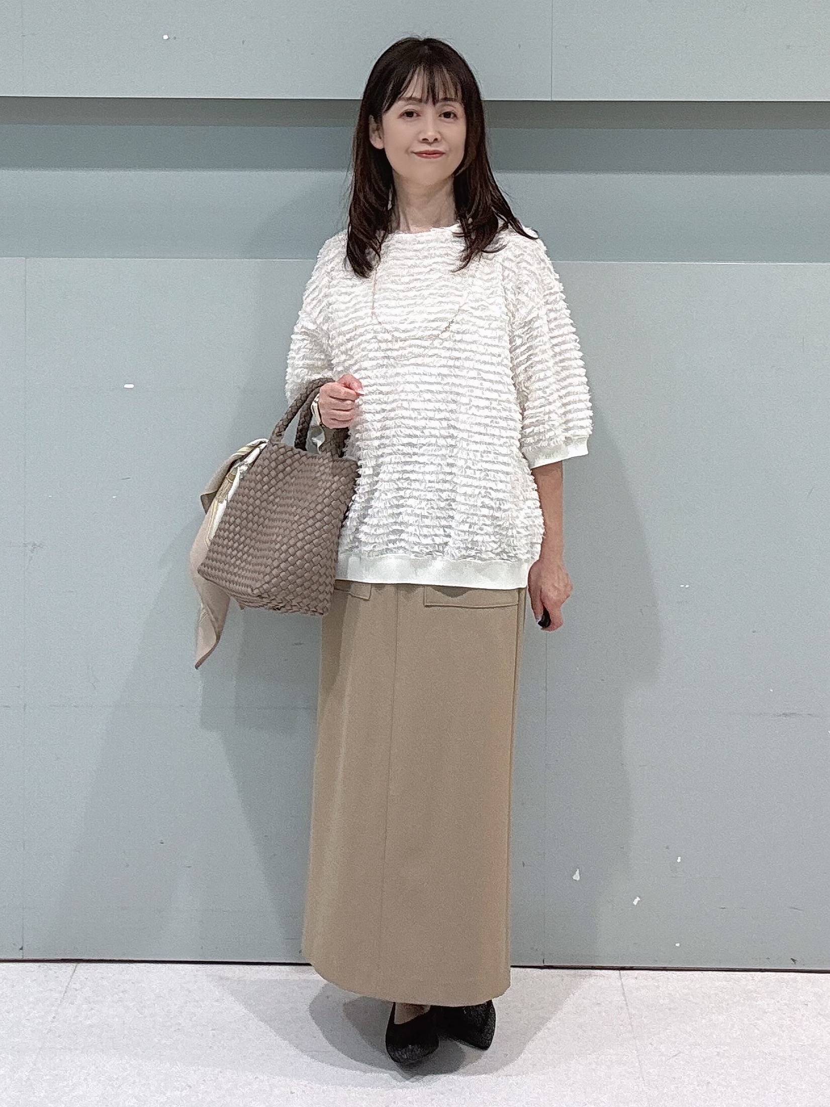 makiさんの「UNTITLED｜【秋映え/体型カバー】フェザージャガードプルオーバー」を使ったコーディネート