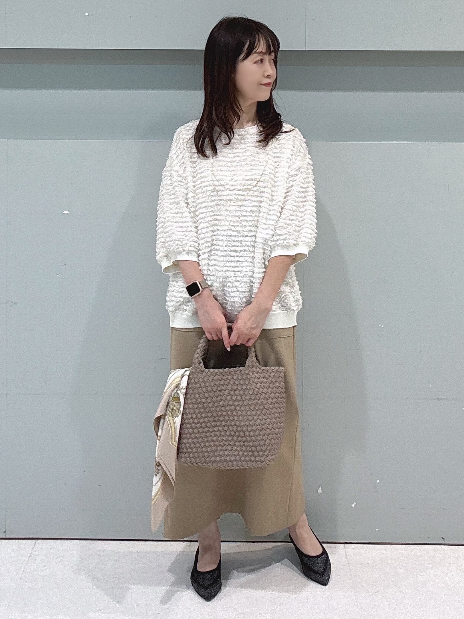 makiさんの「UNTITLED｜【秋映え/体型カバー】フェザージャガードプルオーバー」を使ったコーディネート
