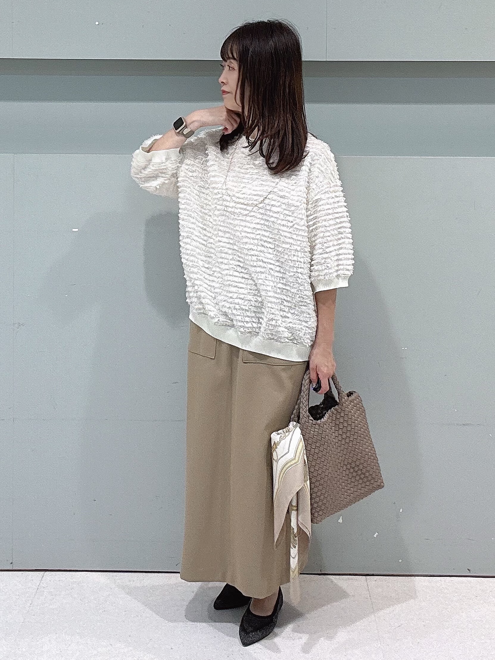 makiさんの「UNTITLED｜【秋映え/体型カバー】フェザージャガードプルオーバー」を使ったコーディネート