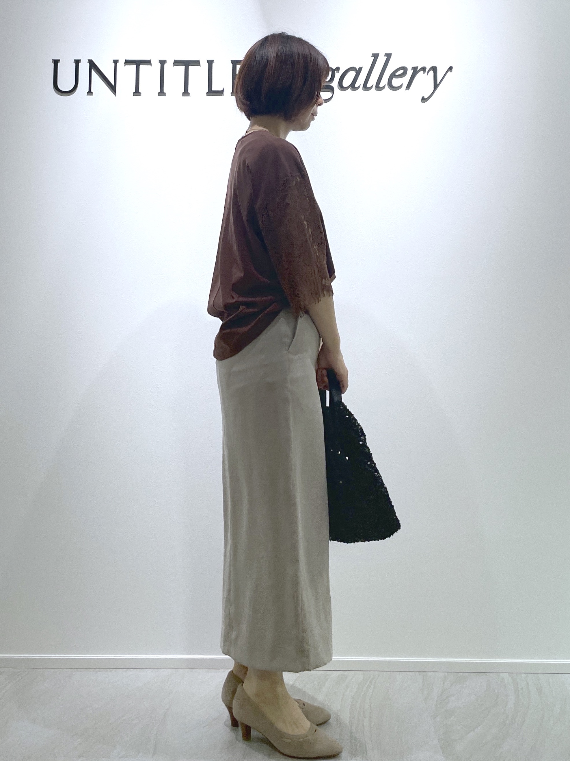 hanaさんの「UNTITLED｜【秋映え/甘めTシャツ】袖レースプルオーバー」を使ったコーディネート