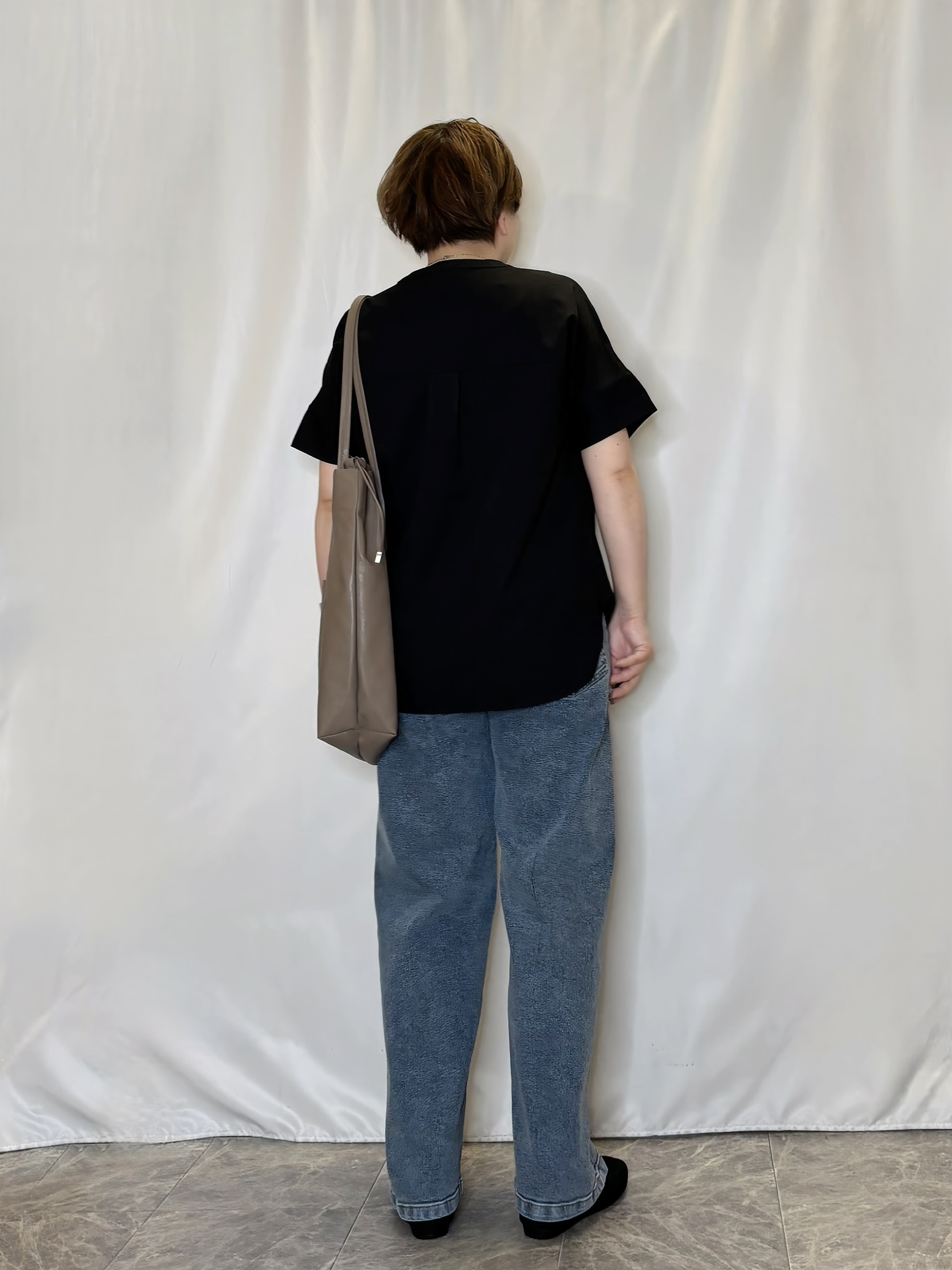 たみさんの「SHOO･LA･RUE｜【洗濯後しわになりにくい/UV/吸水速乾】Wポケットが目を引く オンオフ使えるスキッパーブラウス」を使ったコーディネート