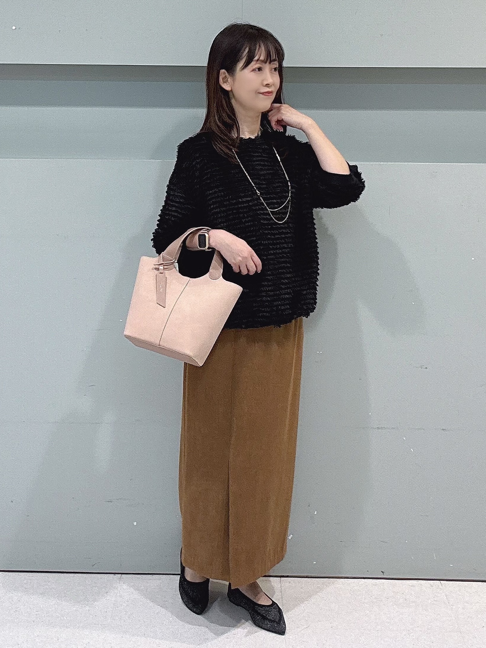 makiさんの「UNTITLED｜【秋映え/体型カバー】フェザージャガードプルオーバー」を使ったコーディネート