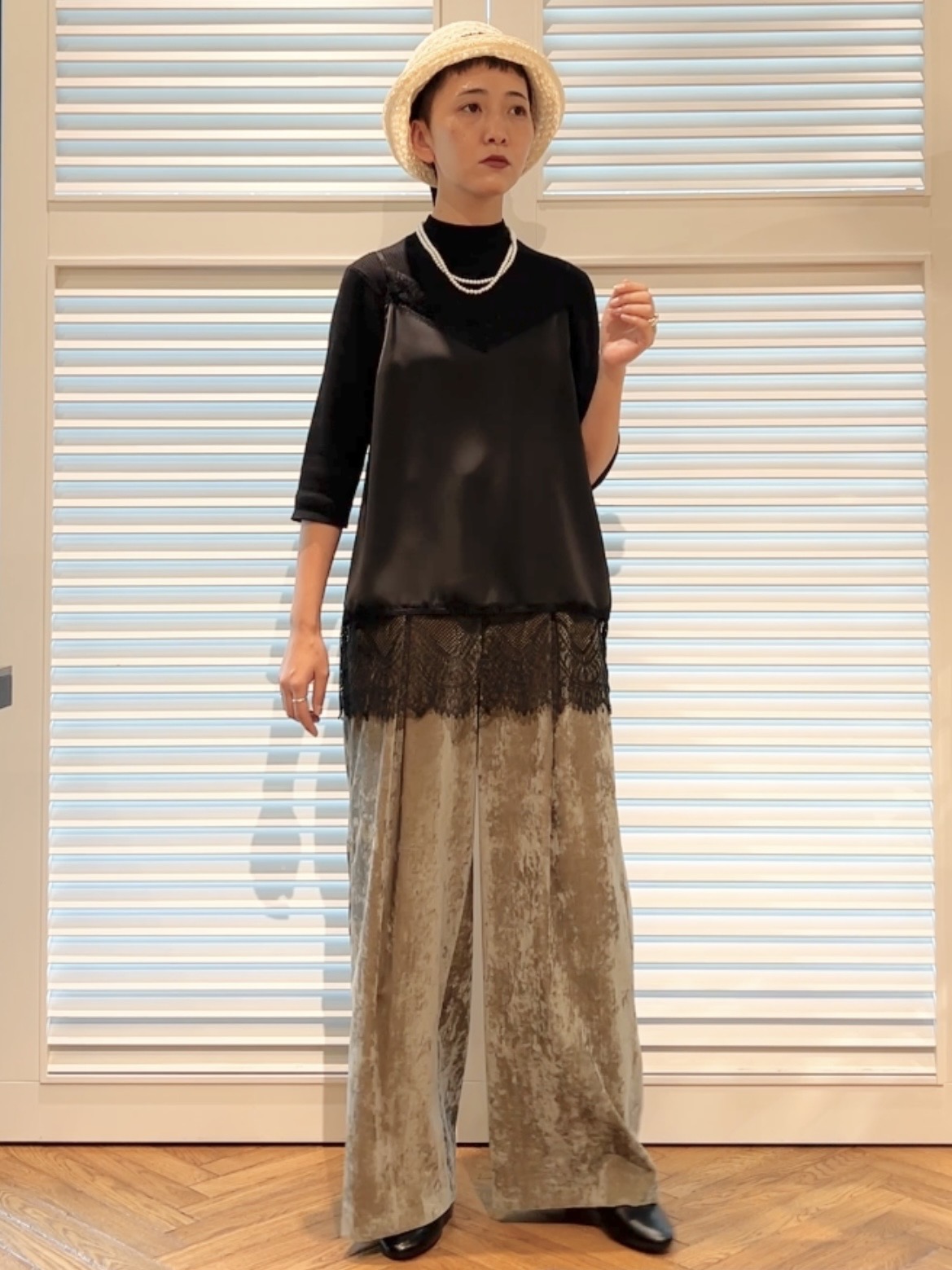 OCHIAIさんの「DRESSTERIOR｜【接触冷感】クールタッチ ハーフスリーブニット」を使ったコーディネート