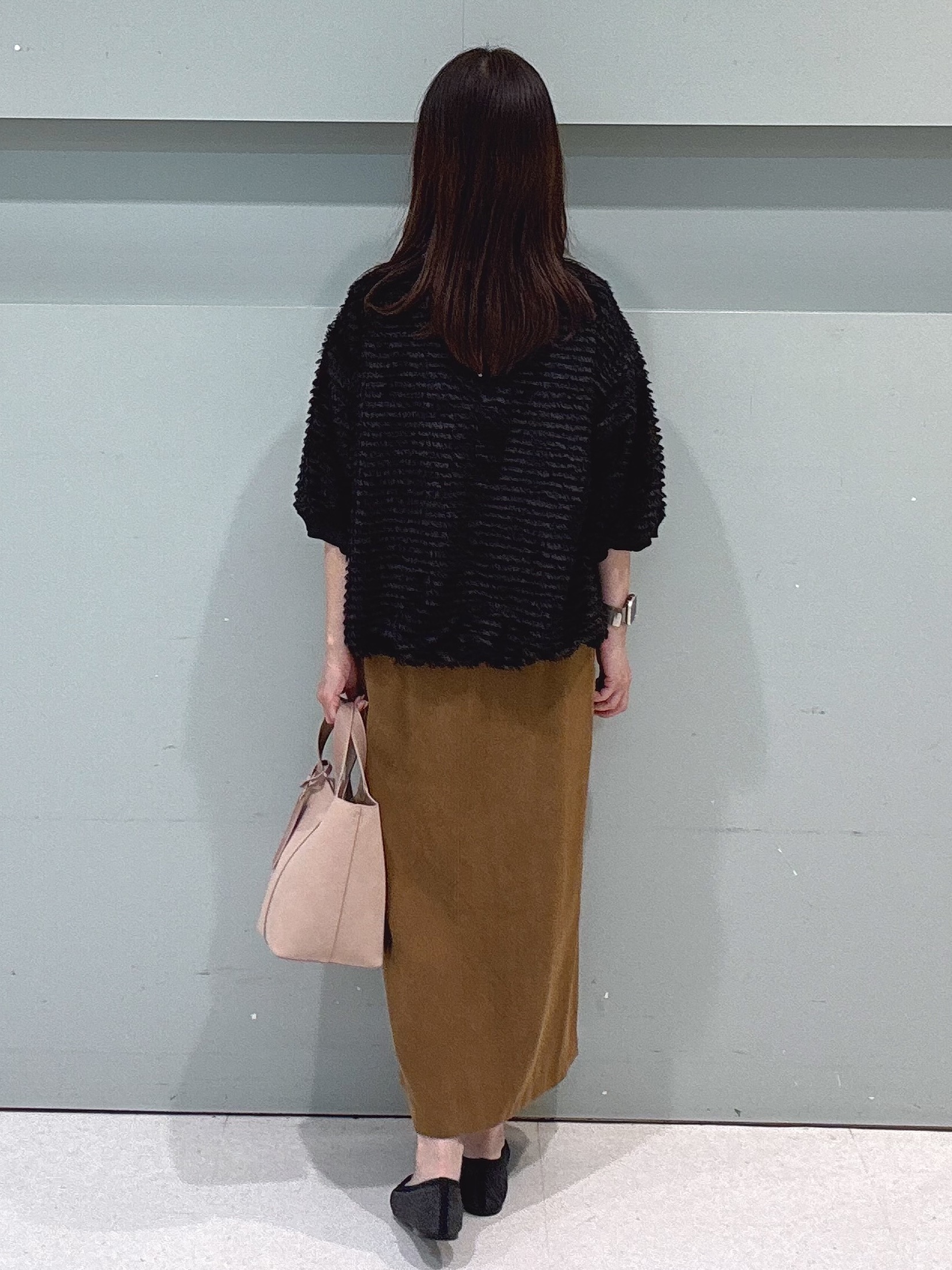 makiさんの「UNTITLED｜【秋映え/体型カバー】フェザージャガードプルオーバー」を使ったコーディネート