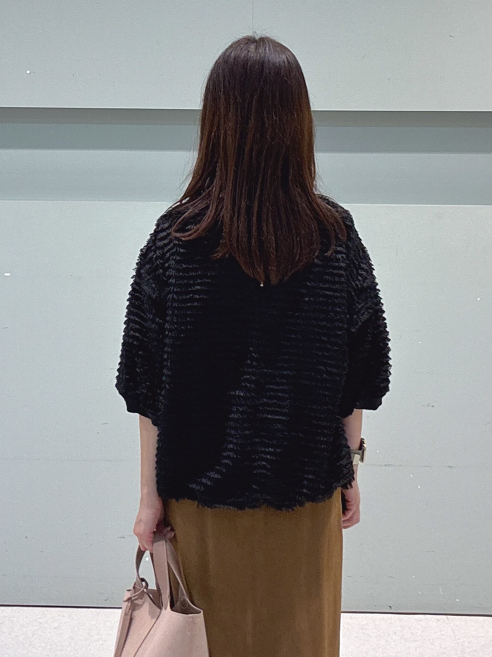 makiさんの「UNTITLED｜【秋映え/体型カバー】フェザージャガードプルオーバー」を使ったコーディネート