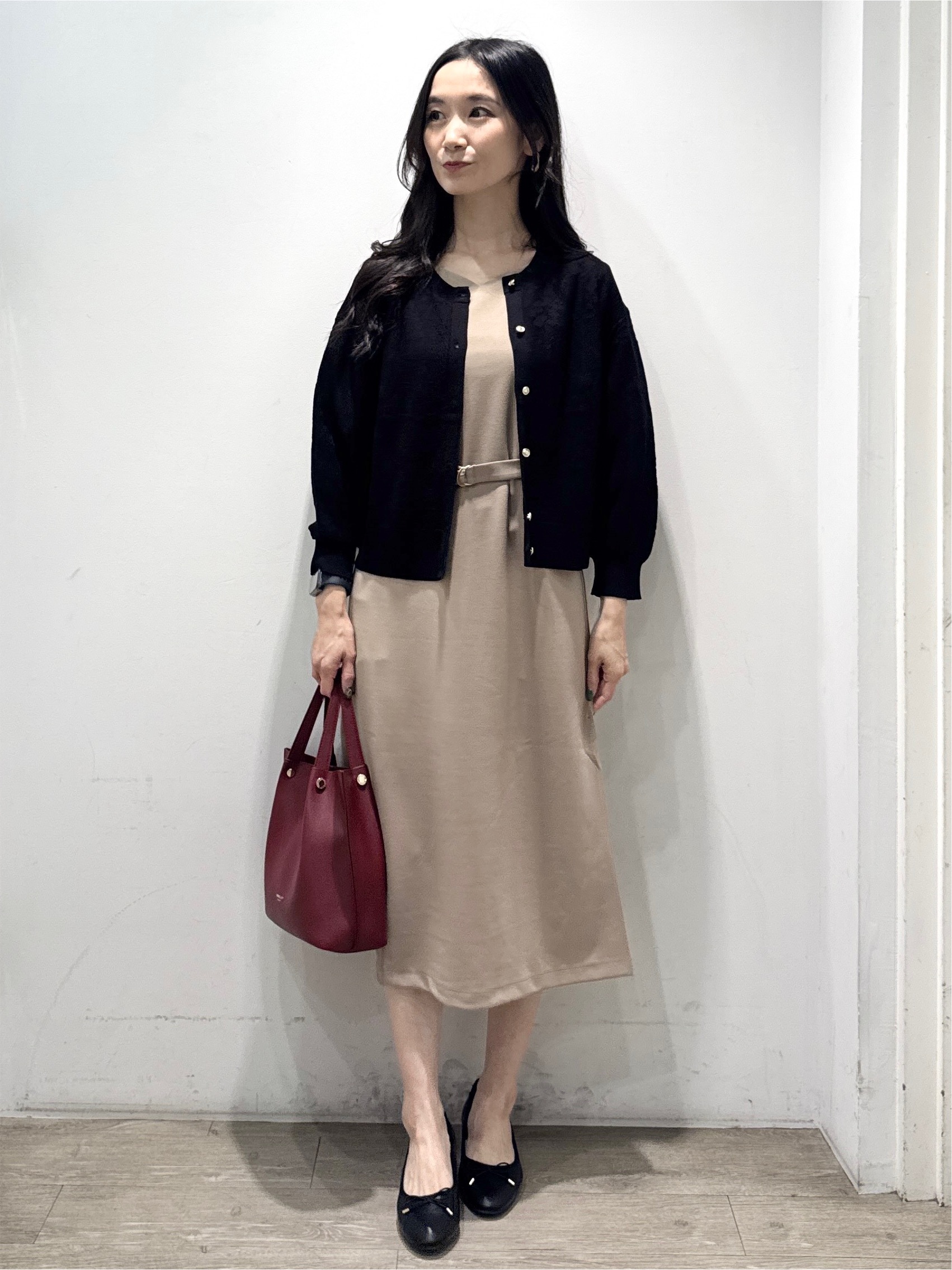 yuicciさんの「OPAQUE.CLIP｜【８色展開】柄アソートシアーカーディガン《洗濯機OK》」を使ったコーディネート