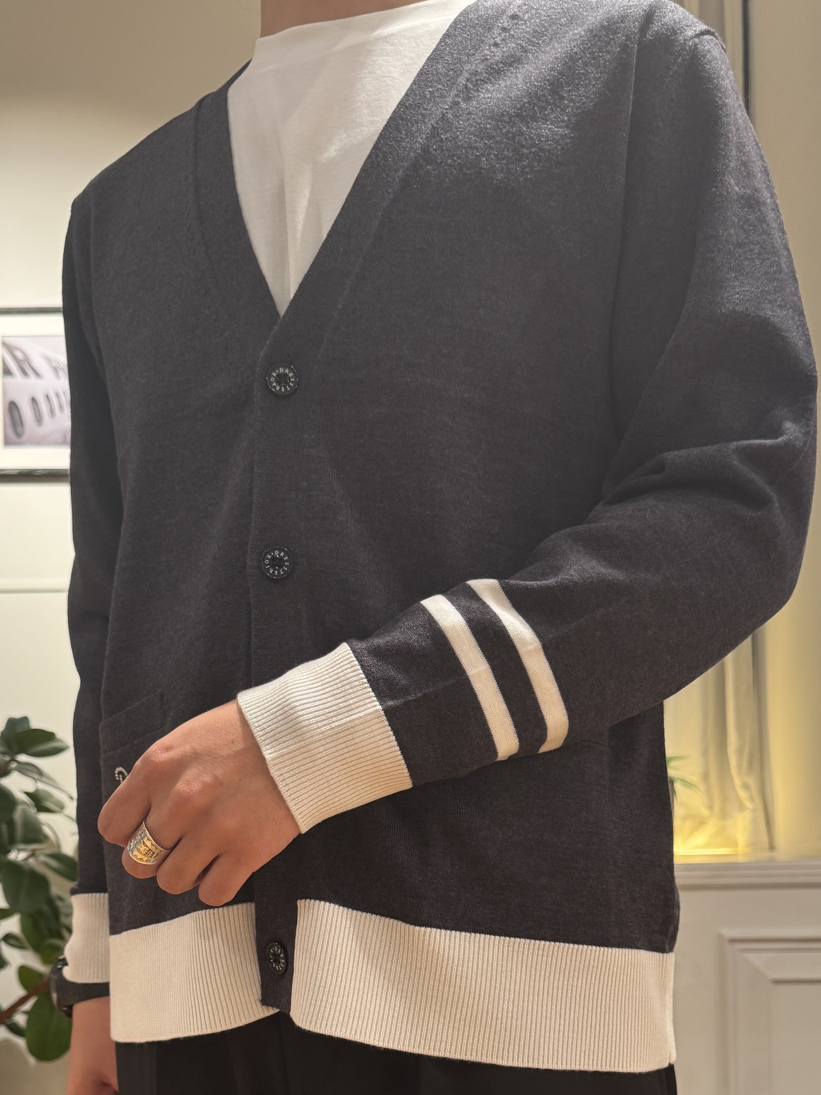 kawarataniさんの「DRESSTERIOR｜◆ゼニアバルーファ キャッシュウール カーディガン」を使ったコーディネート