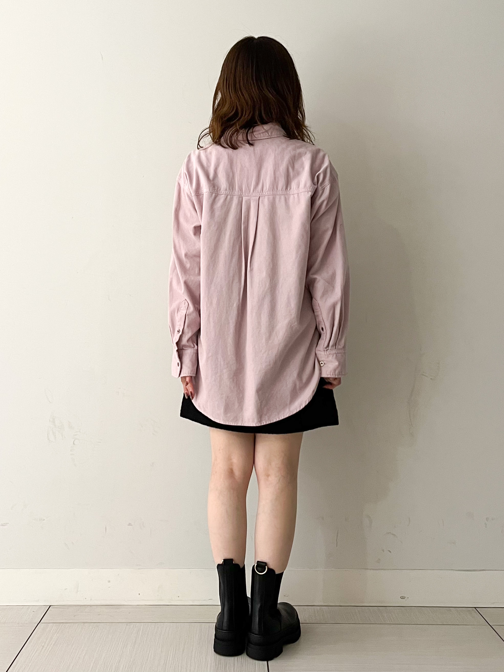 じゅんさんの「DRESSTERIOR｜【軽やかな着心地】コーデュロイ オーバーサイズシャツ」を使ったコーディネート