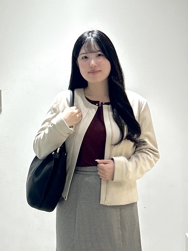 sayaさんの「OPAQUE.CLIP｜【洗える】レザー調／スウェード風ノーカラーブルゾン」を使ったコーディネート