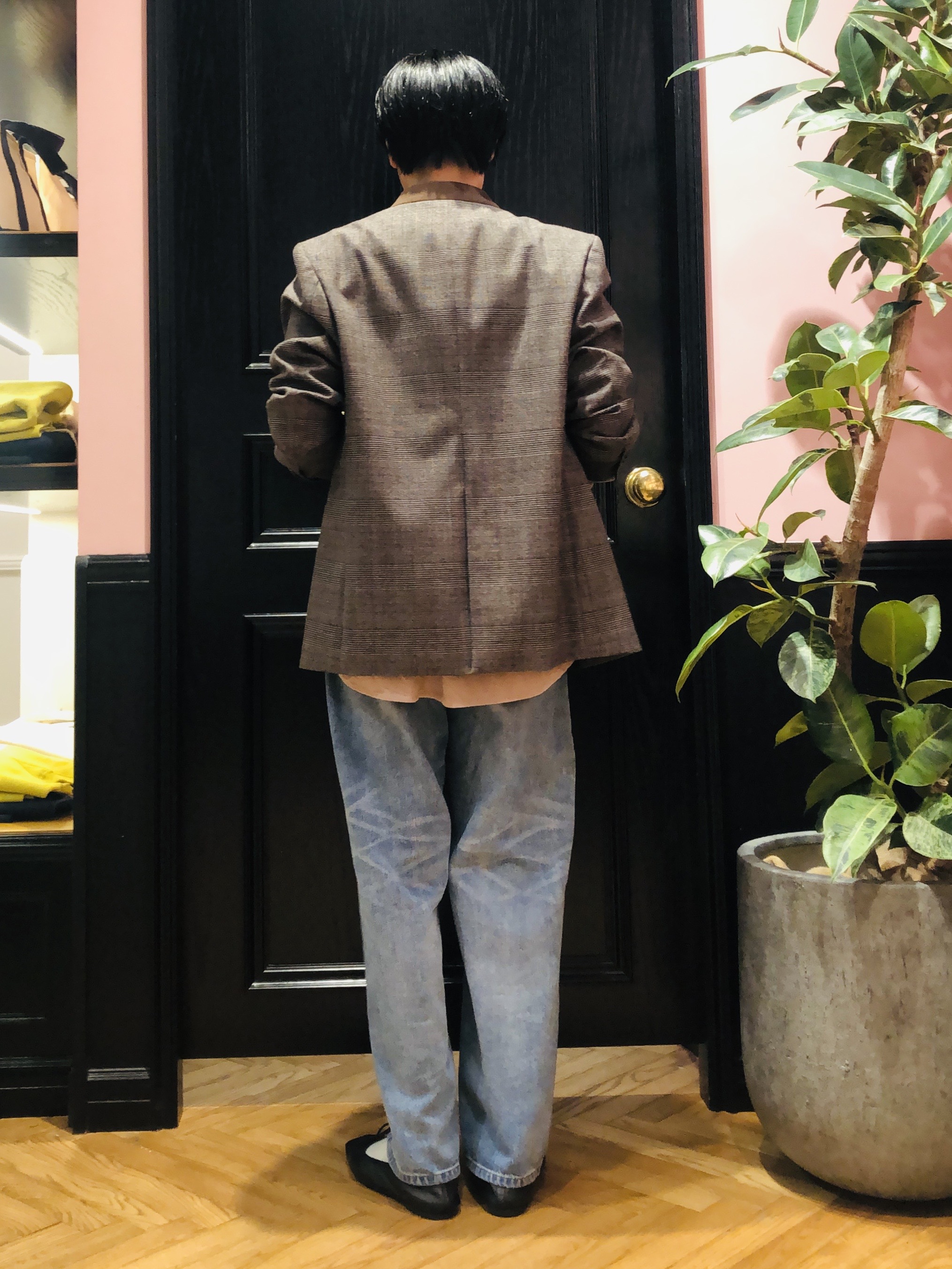 OGATAさんの「DRESSTERIOR｜【軽やかな着心地】コーデュロイ オーバーサイズシャツ」を使ったコーディネート