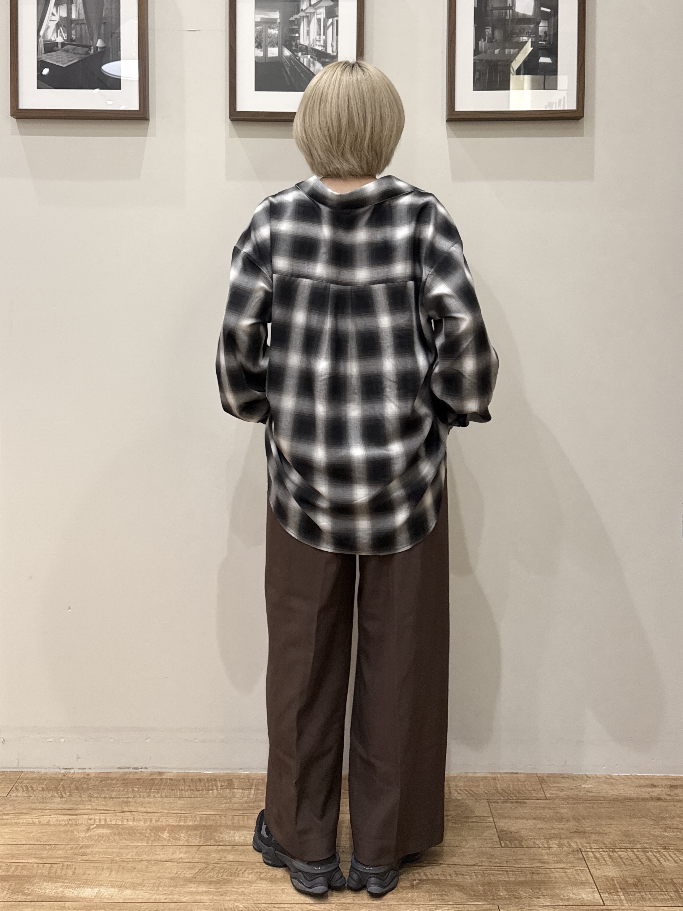 RA★SEさんの「SHOO･LA･RUE｜【洗濯後しわになりにくい/S-LL】気分で選ぶ 大人のデイリー使いに ベーシックシャツ」を使ったコーディネート