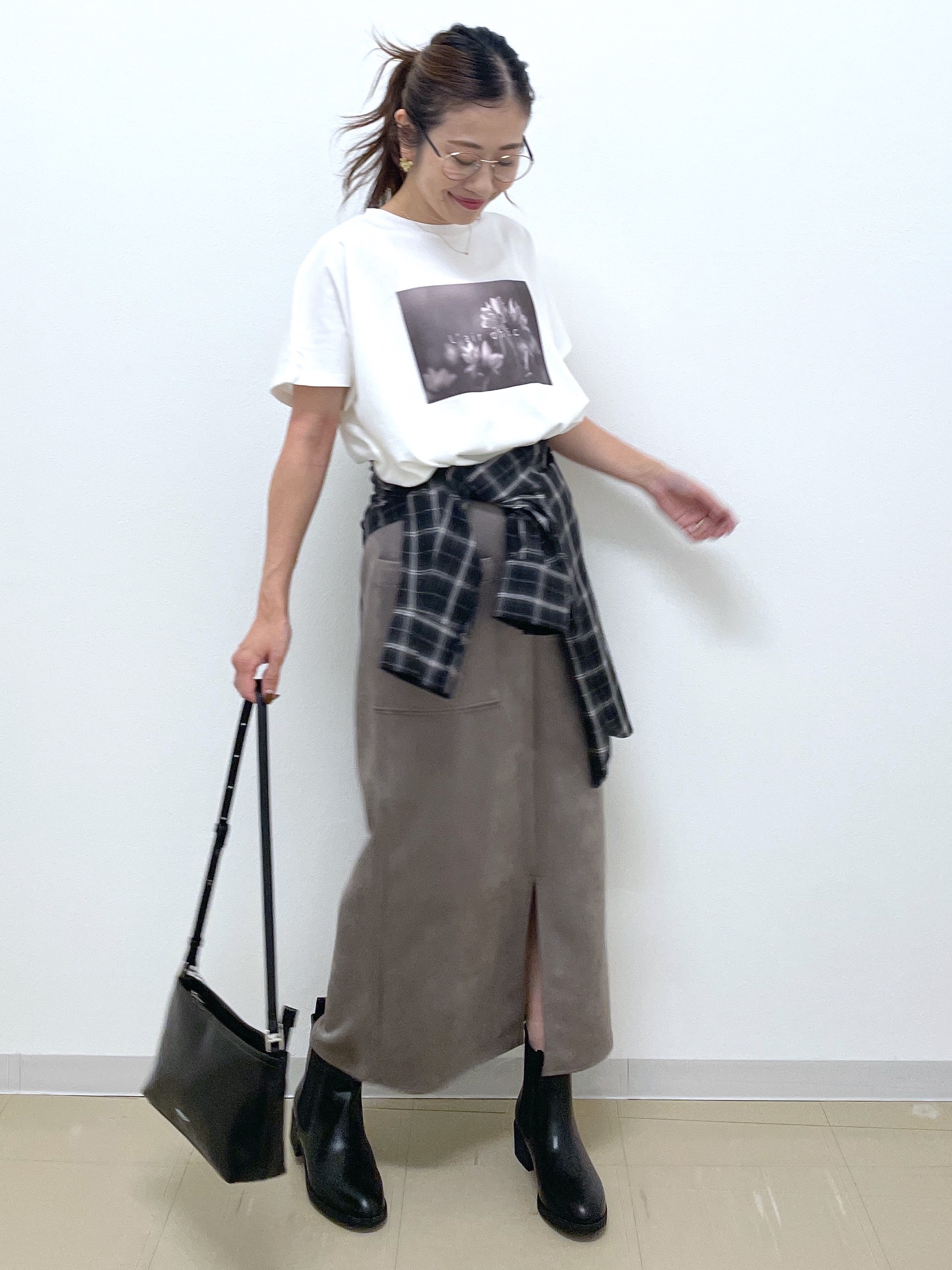 Akiさんの「OPAQUE.CLIP｜フォトプリントTシャツ【洗濯機OK】」を使ったコーディネート