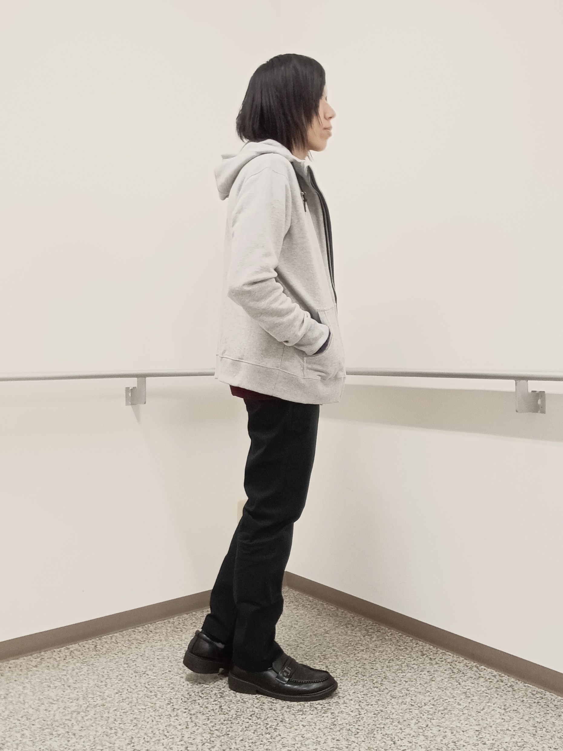 moritaさんの「TAKEO KIKUCHI｜【BOWLER HAT LABEL】ジップアップ スウェットパーカー」を使ったコーディネート