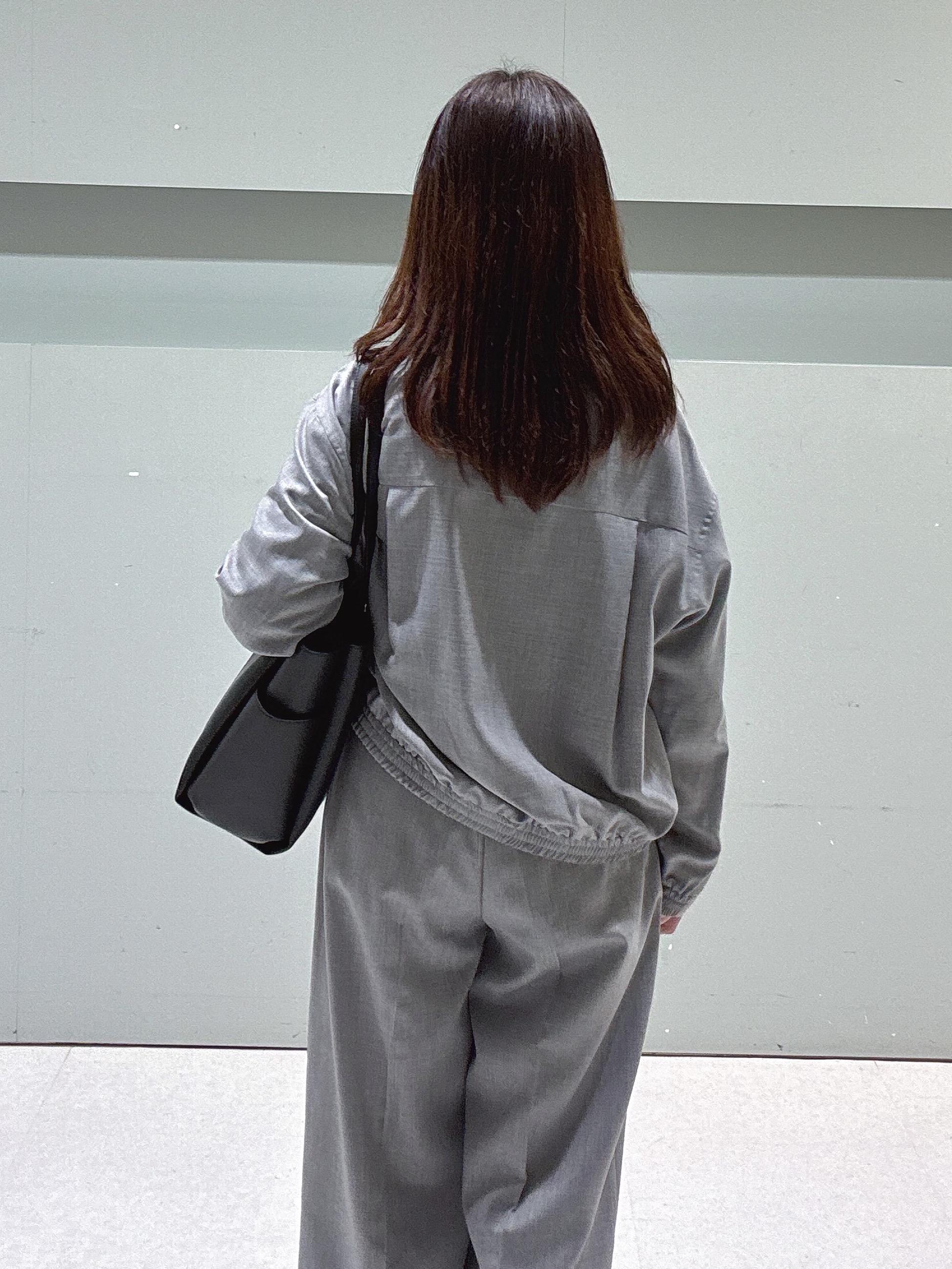 makiさんの「UNTITLED｜【セットアップ可/秋羽織り】メランジツイルシャツ」を使ったコーディネート