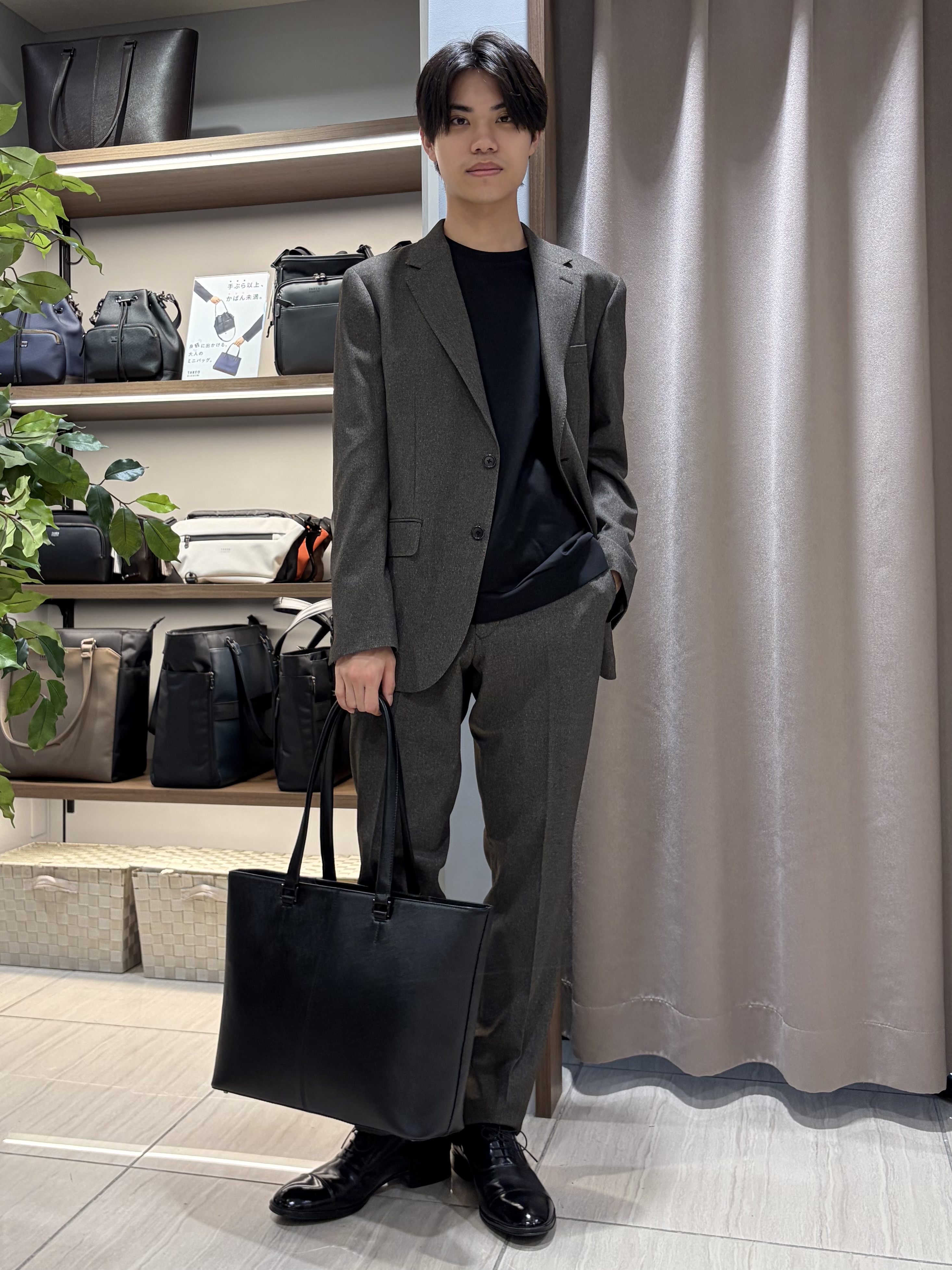 hiroさんの「TAKEO KIKUCHI｜ウールライクキャットフット ジャケット」を使ったコーディネート