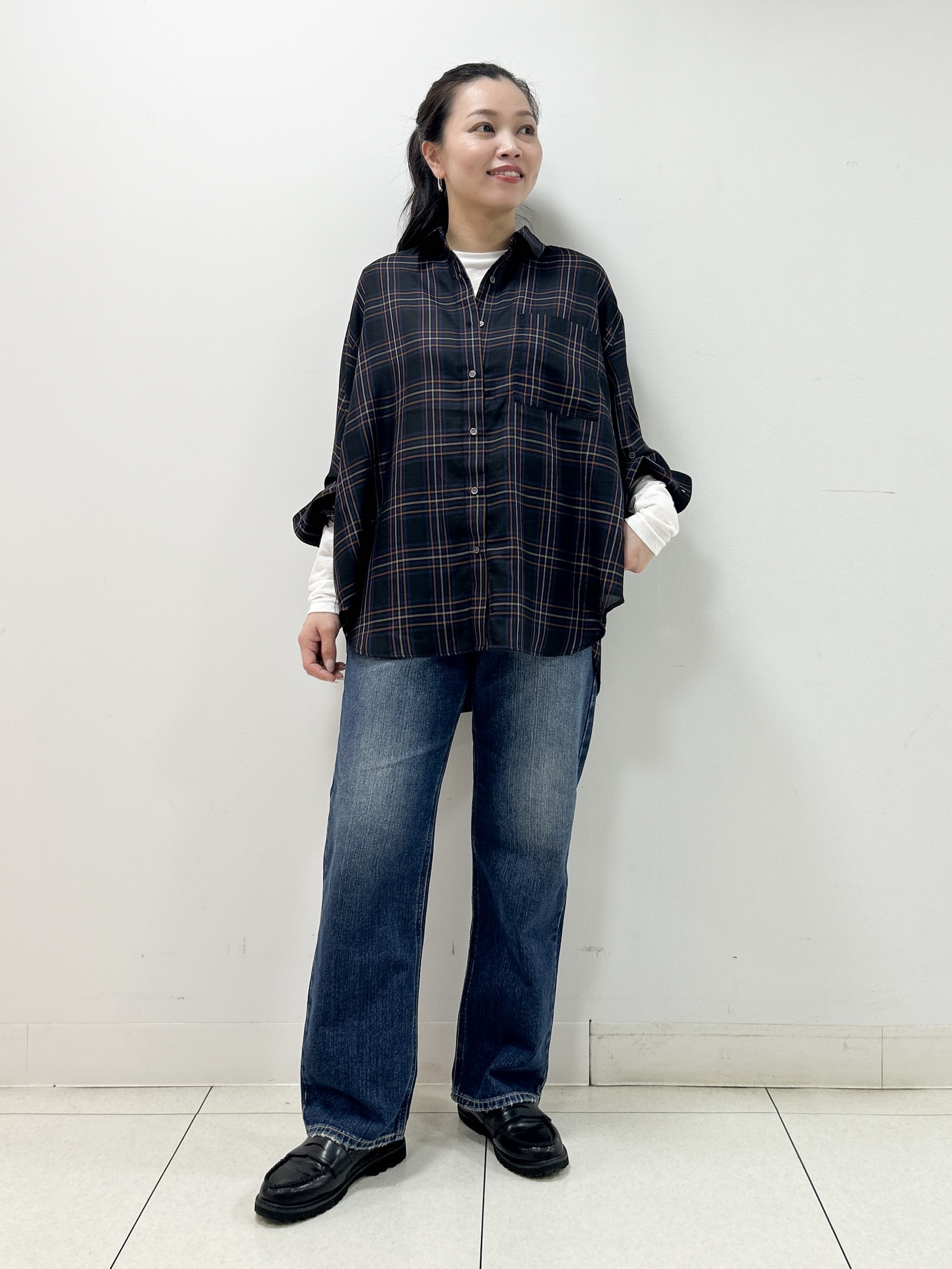Kaiさんの「Dessin｜【セットアップ可/洗える】シアーチェック オーバーシャツ」を使ったコーディネート