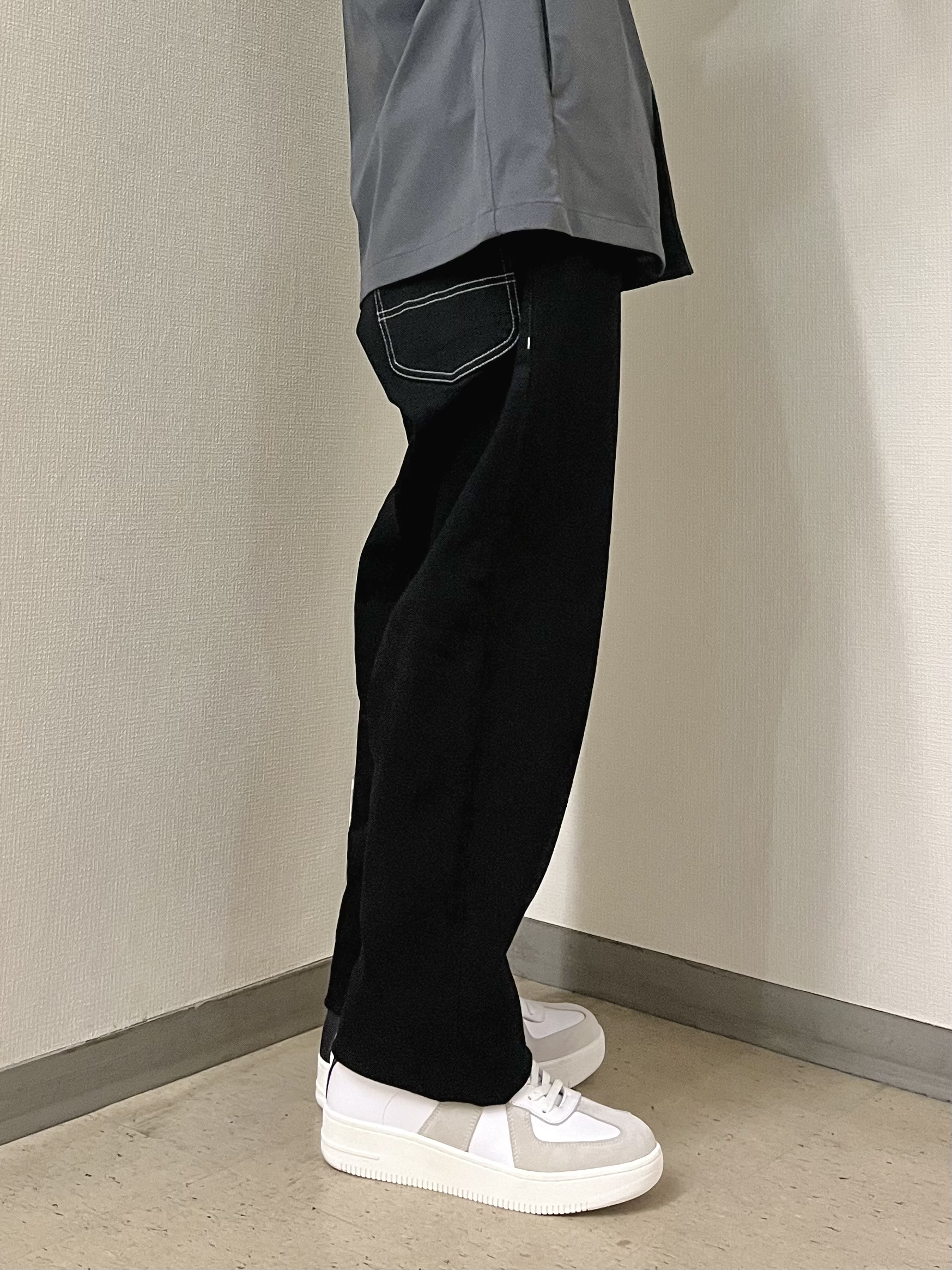URAさんの「TAKEO KIKUCHI｜3Dナイロンストレッチ　スタンドカラーブルゾン」を使ったコーディネート