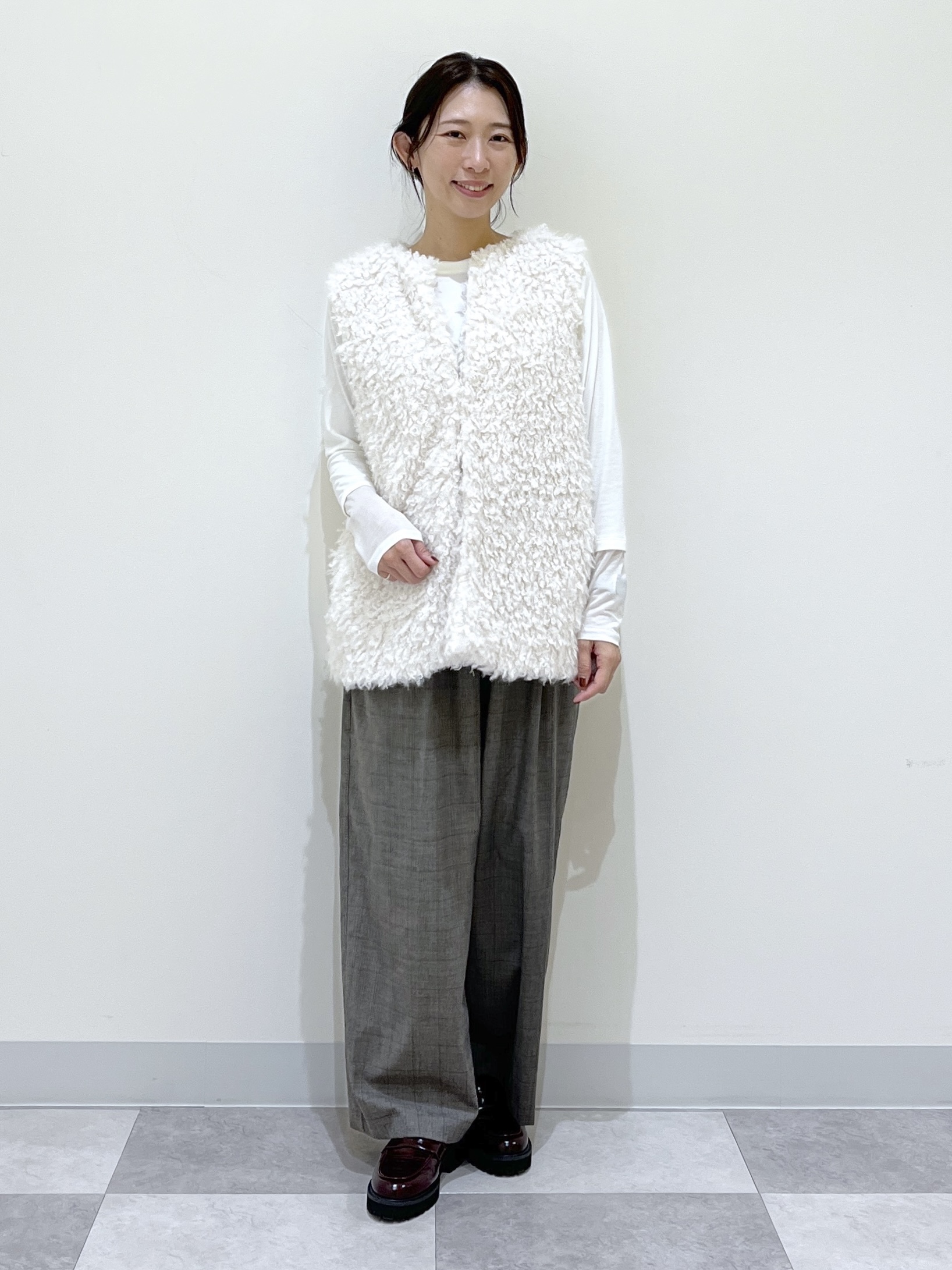 canaさんの「Dessin｜フェイクファージレ」を使ったコーディネート