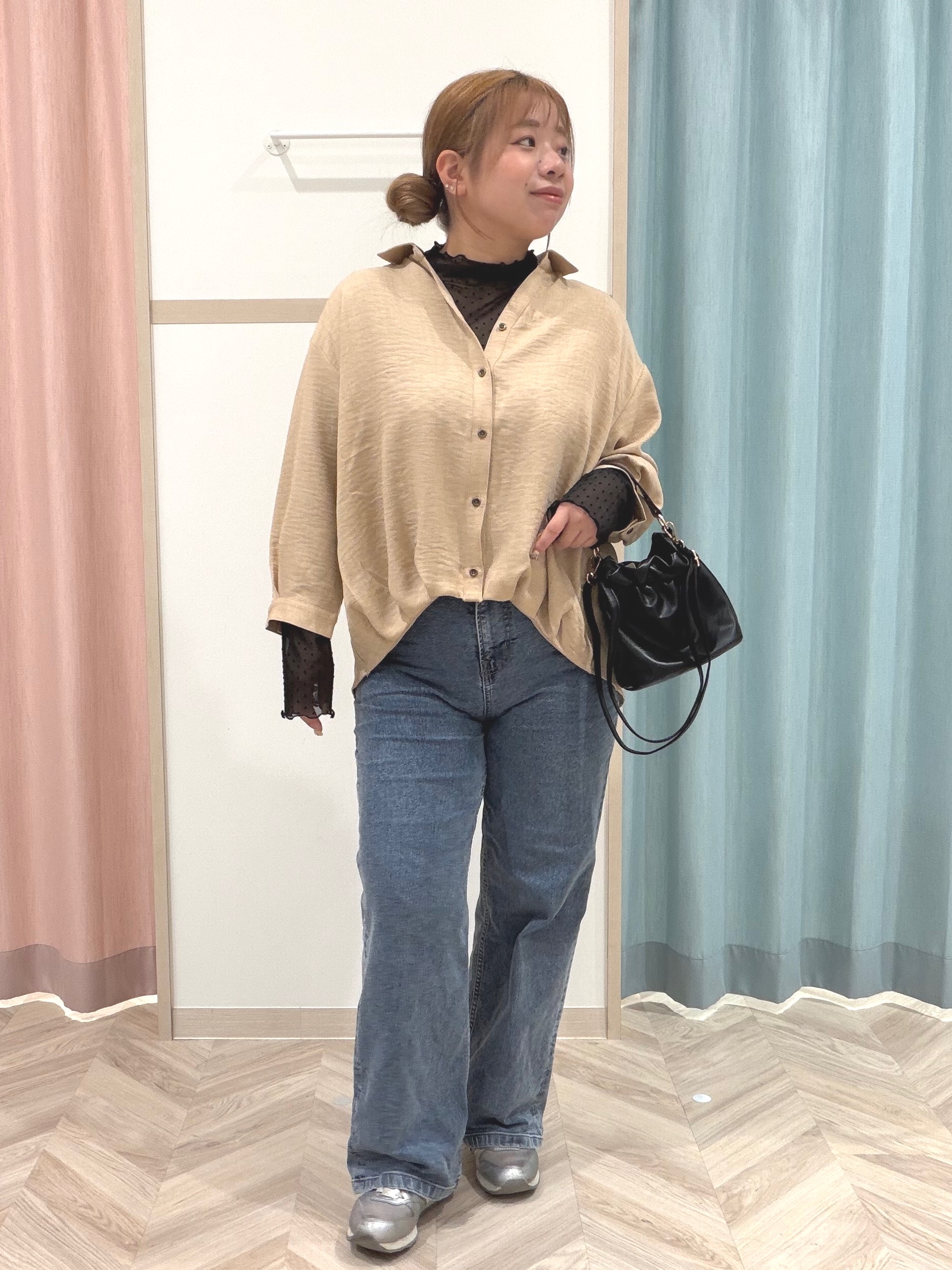 まちゃんなちゃんさんの「SHOO･LA･RUE｜【S-LL/洗濯機可】コーデにプラスするだけで垢抜ける 柄アソートシアーチュールトップス」を使ったコーディネート