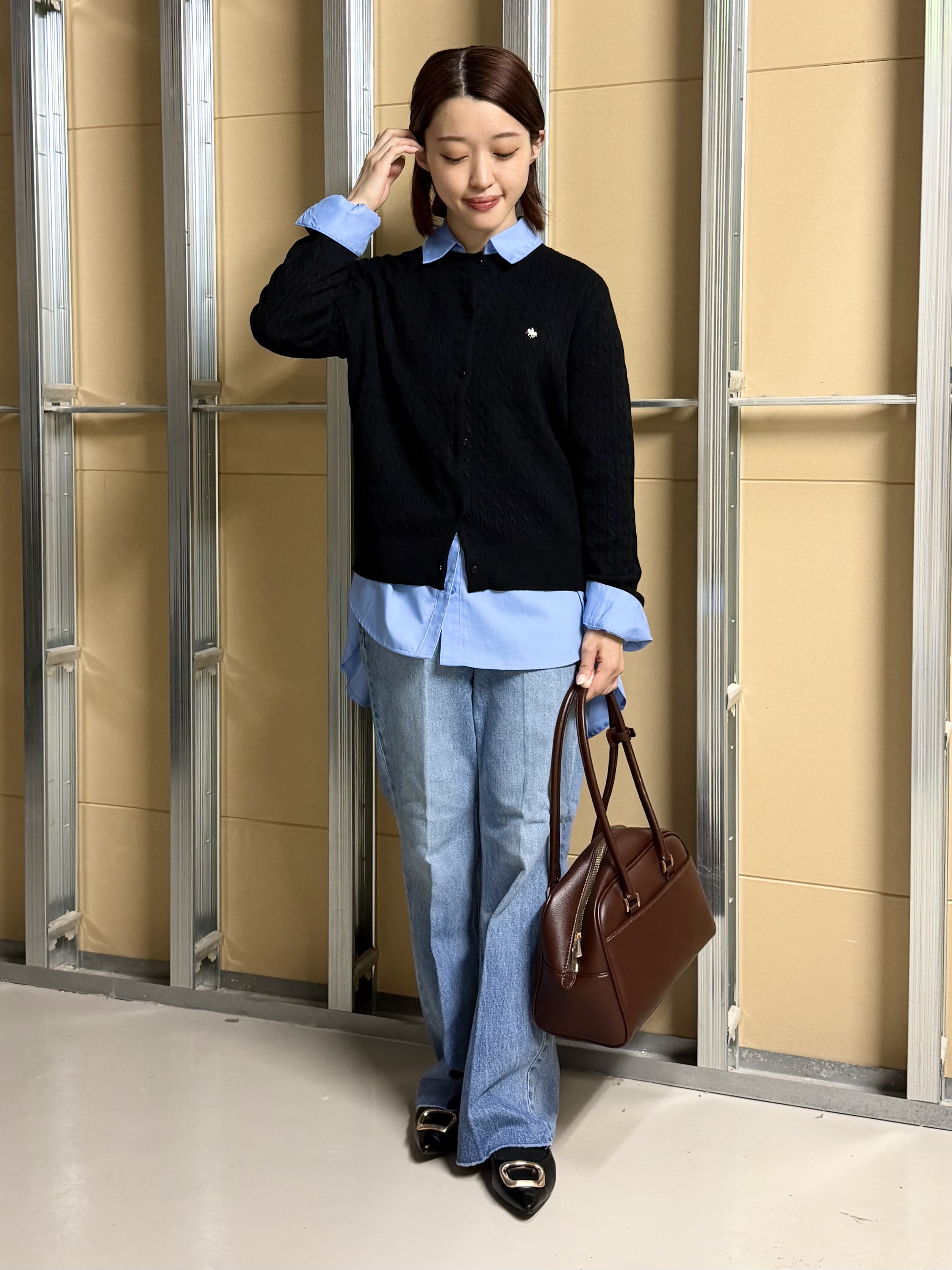 sahoさんの「THE SHOP TK｜POLO BCS/ケーブルクルーカーディガン」を使ったコーディネート