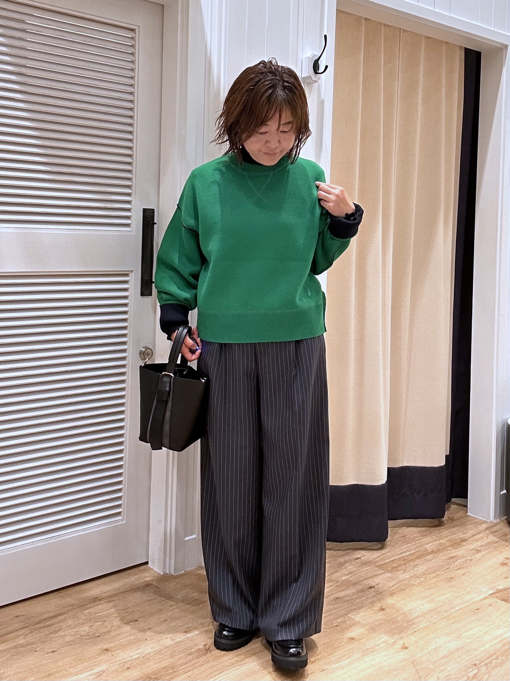 Aiさんの「Dessin｜ピンストライプストレートパンツ」を使ったコーディネート