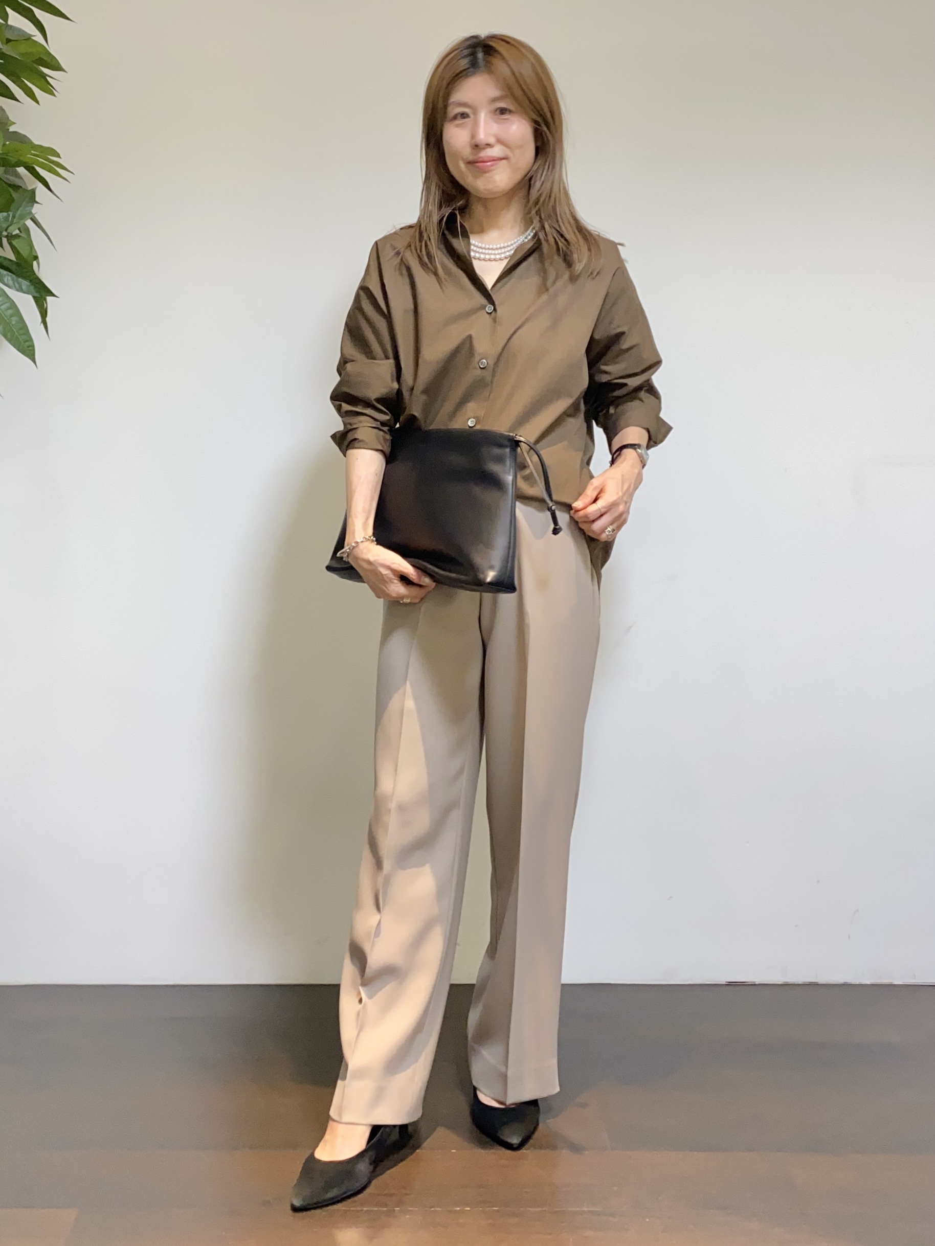 tomoさんの「UNTITLED｜コットンドルマンシャツ」を使ったコーディネート