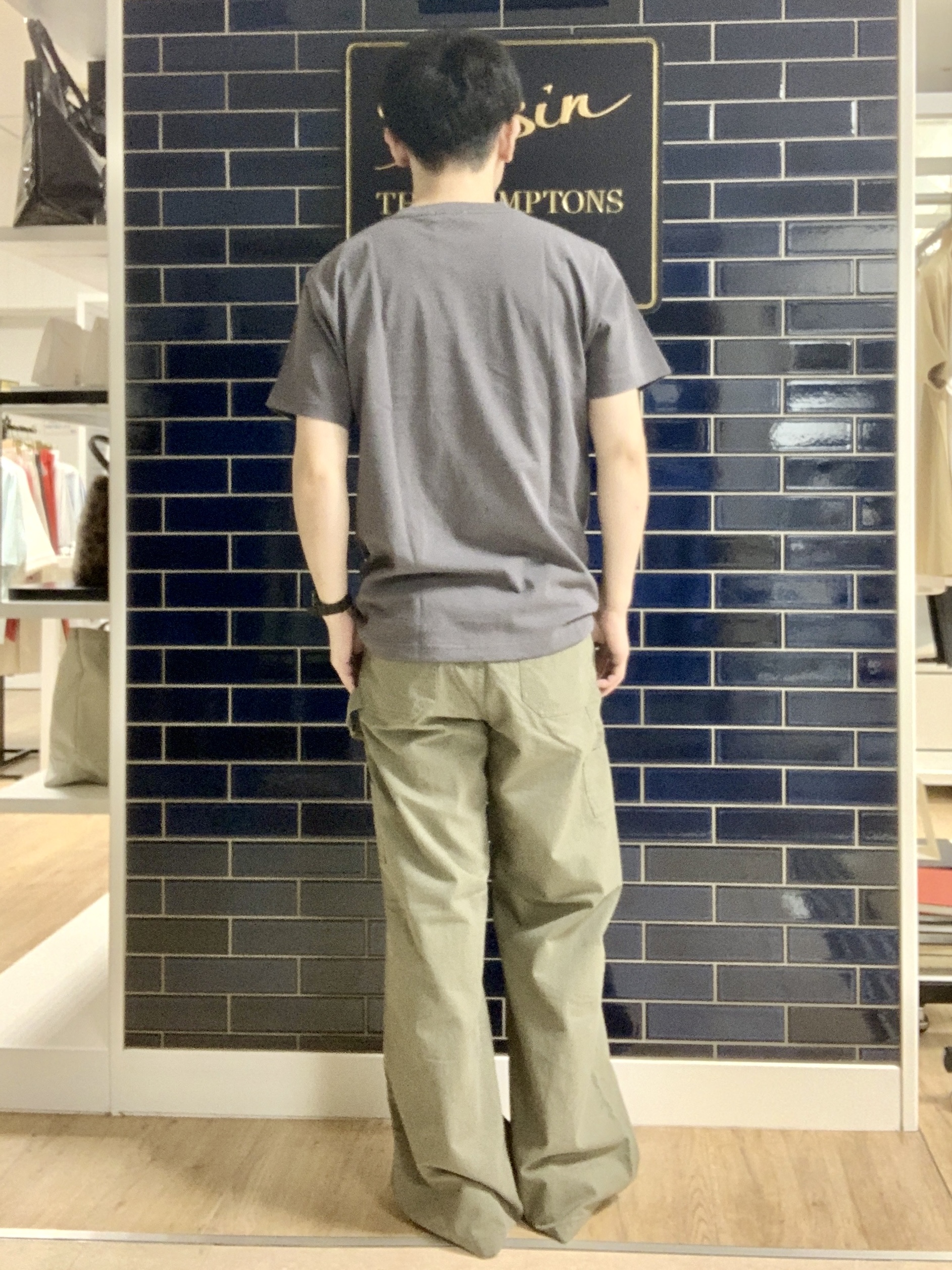 Takaさんの「Dessin｜グラフィックTシャツ」を使ったコーディネート