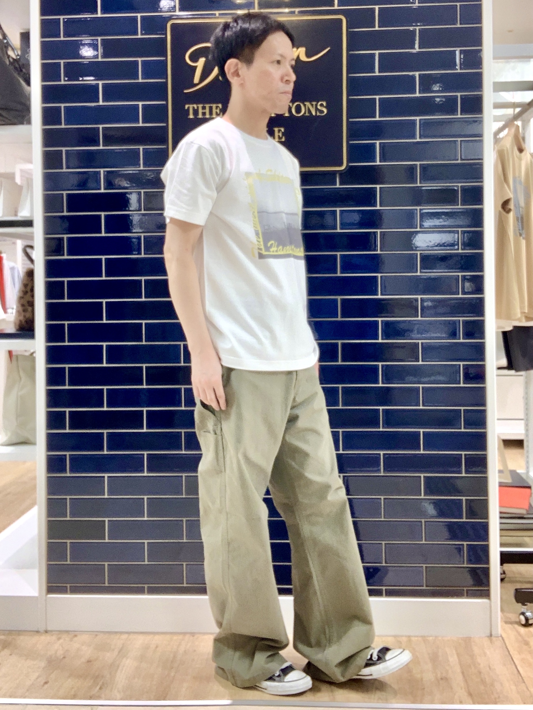 Takaさんの「Dessin｜グラフィックTシャツ」を使ったコーディネート