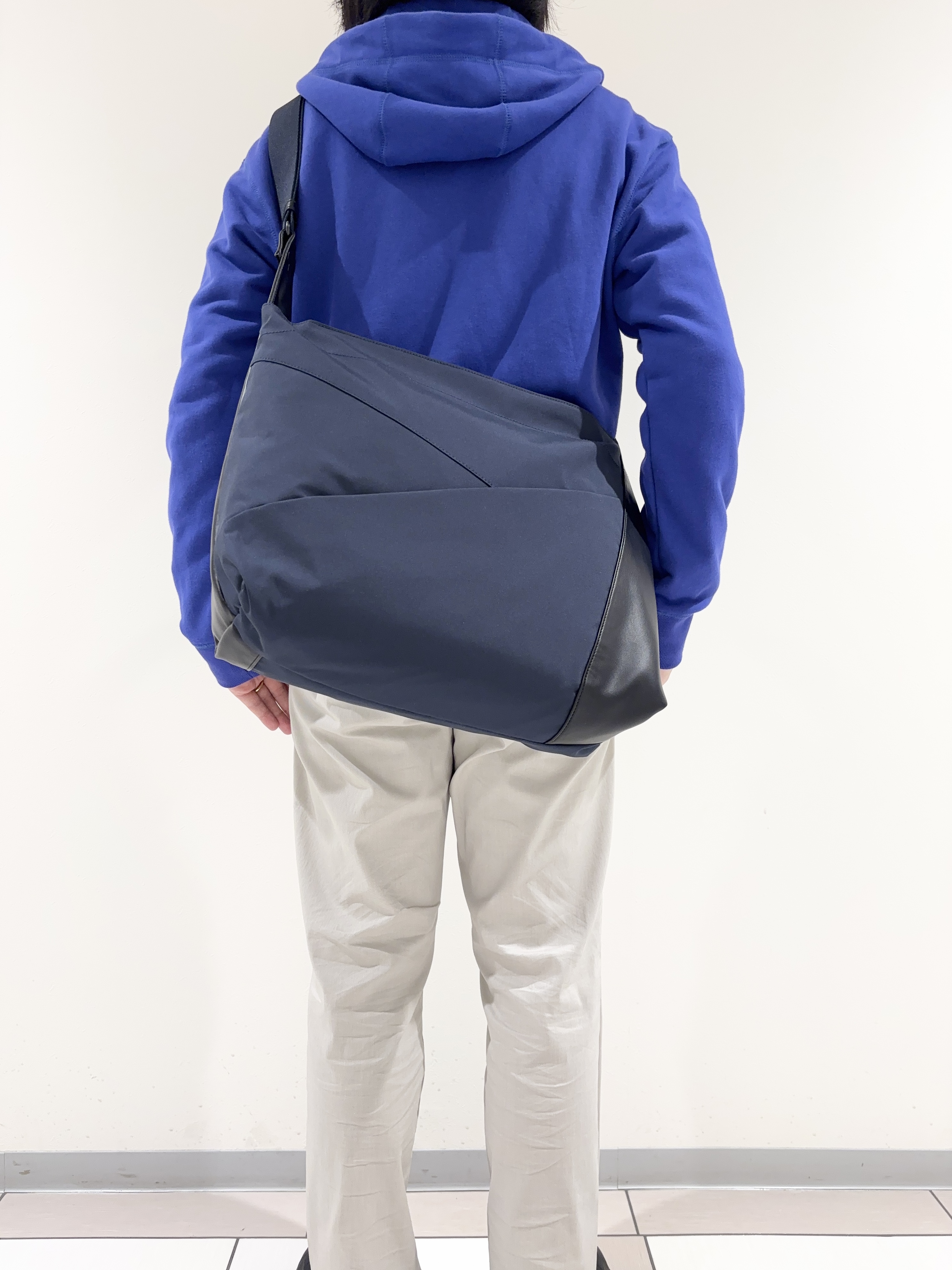 及川さんの「TAKEO KIKUCHI｜【BOWLER HAT LABEL】ジップアップ スウェットパーカー」を使ったコーディネート