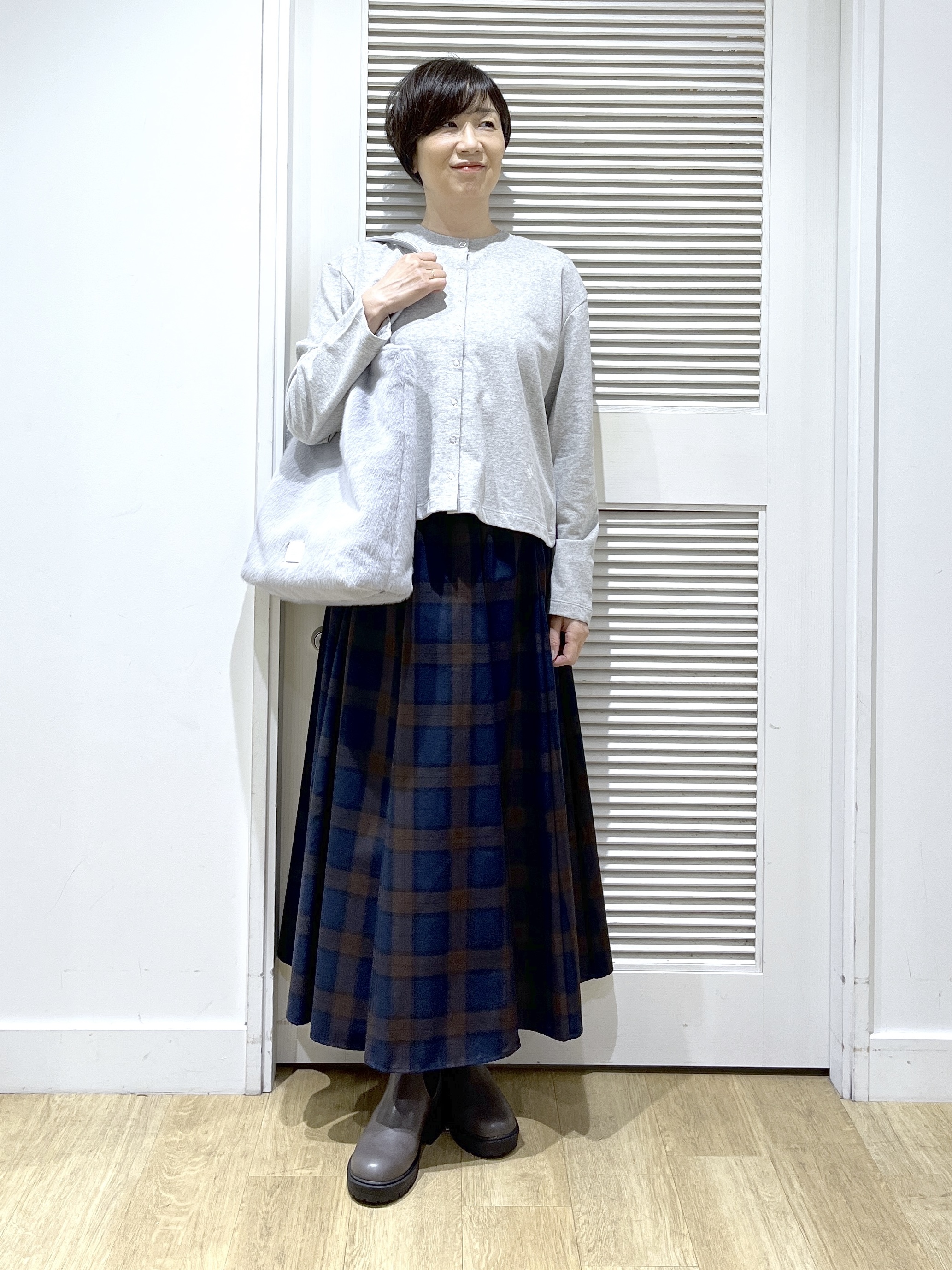 Miyazakiさんの「Dessin｜【洗える/6色展開】リングスナップミニ裏毛カーディガン」を使ったコーディネート