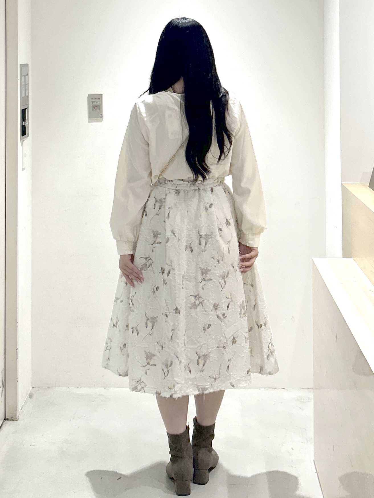 sayaさんの「OPAQUE.CLIP｜【チェック／無地】ボウタイブラウス《洗濯機OK／イージーアイロン》」を使ったコーディネート