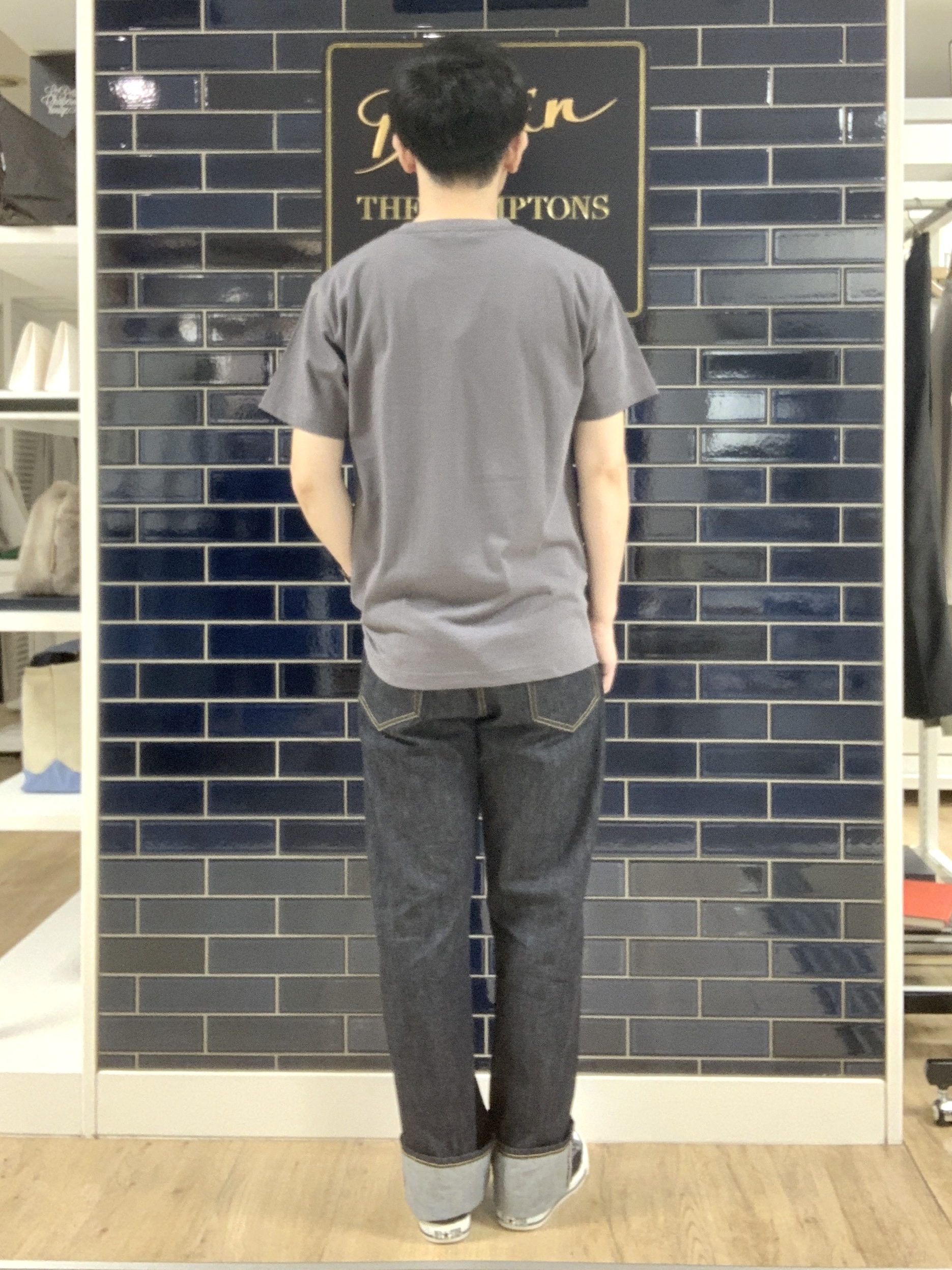 Takaさんの「Dessin｜グラフィックTシャツ」を使ったコーディネート