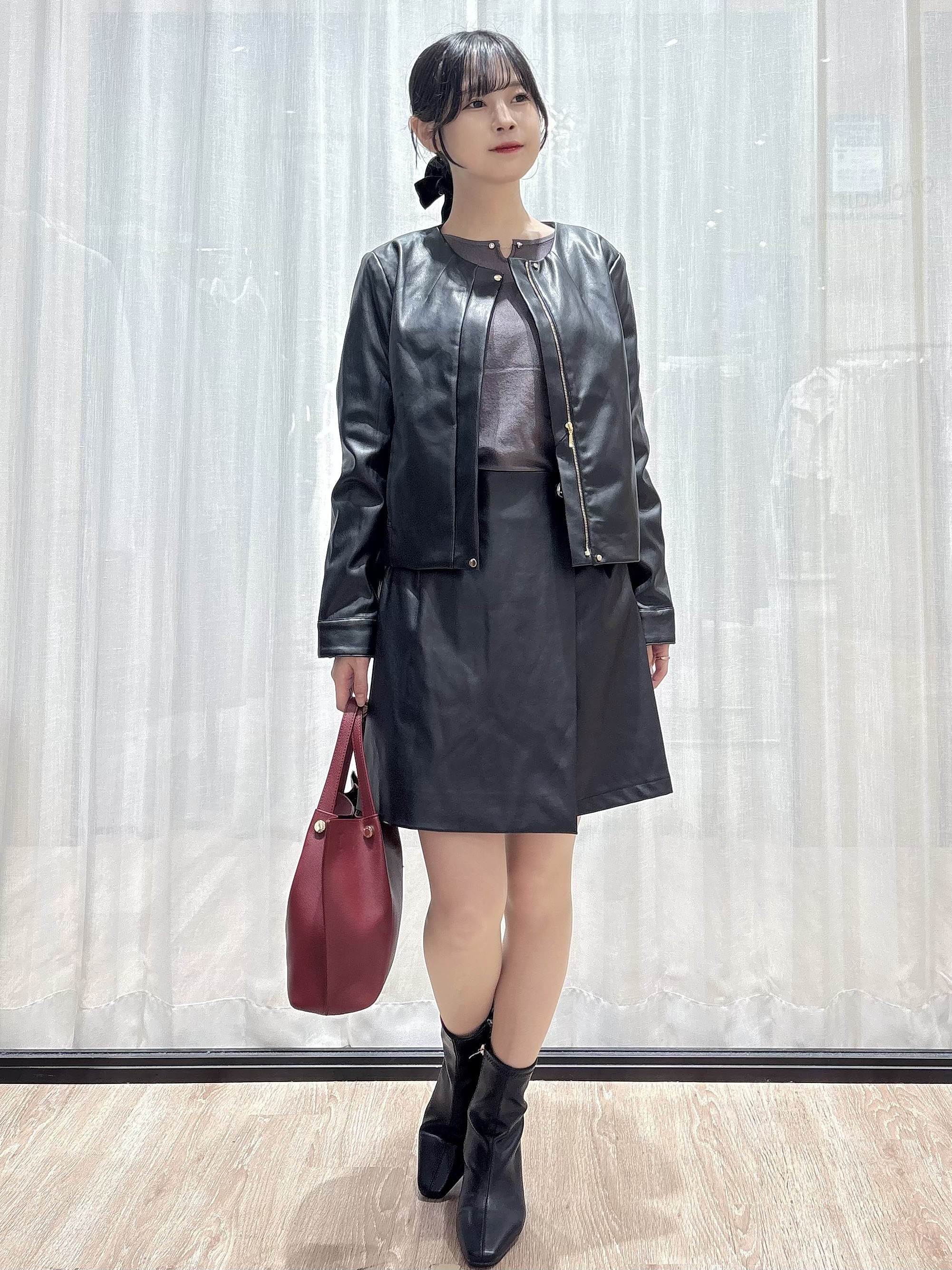 ぞうげさんの「OPAQUE.CLIP｜【洗える】レザー調／スウェード風ノーカラーブルゾン」を使ったコーディネート