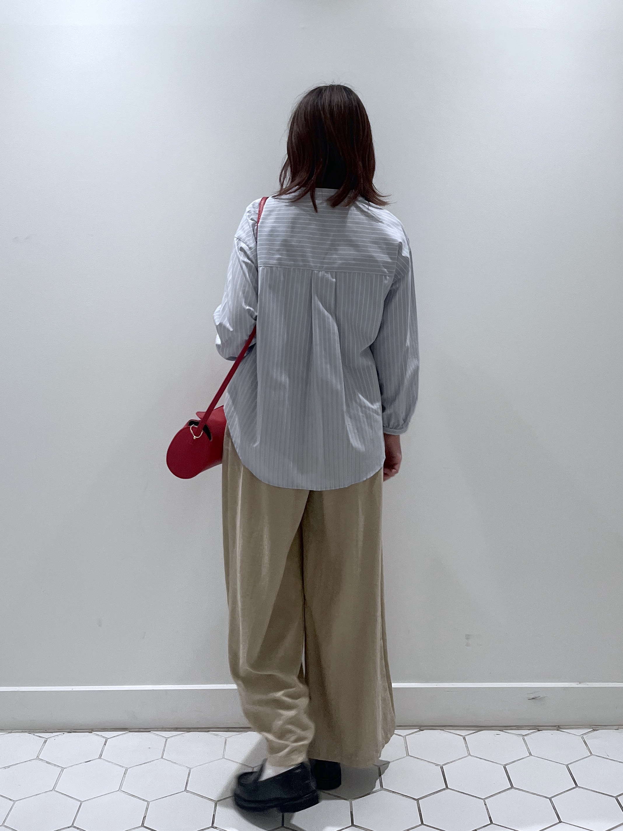 Makinoさんの「Dessin｜【洗える/7色展開/XS-L】フロントフリルブラウス」を使ったコーディネート