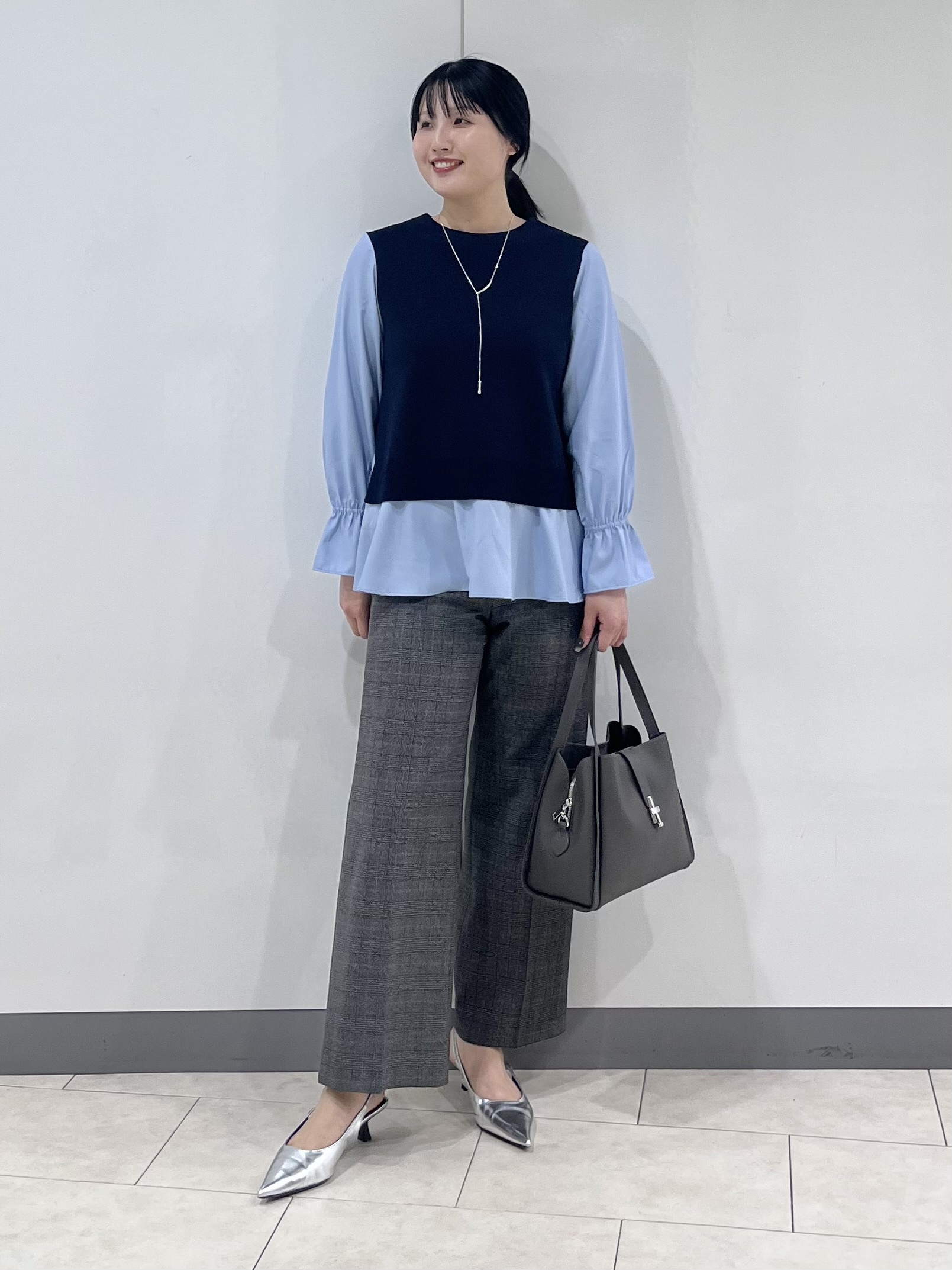 hasuさんの「INDIVI｜【洗える／1枚でコーデ完成】重ね着風ニットトップス」を使ったコーディネート