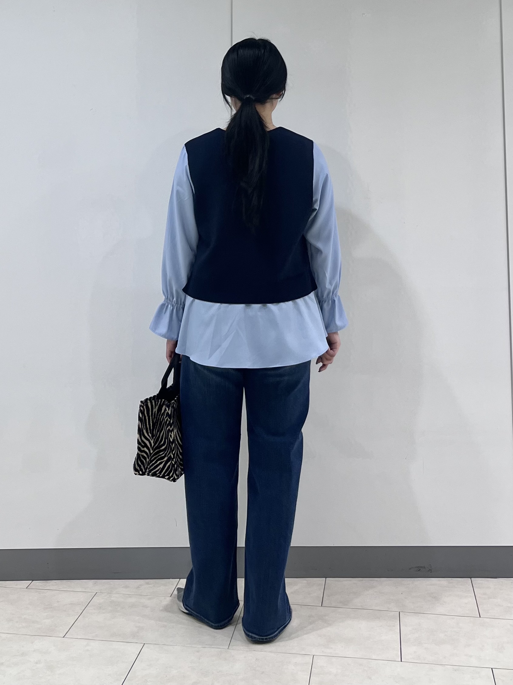 hasuさんの「INDIVI｜【洗える／1枚でコーデ完成】重ね着風ニットトップス」を使ったコーディネート