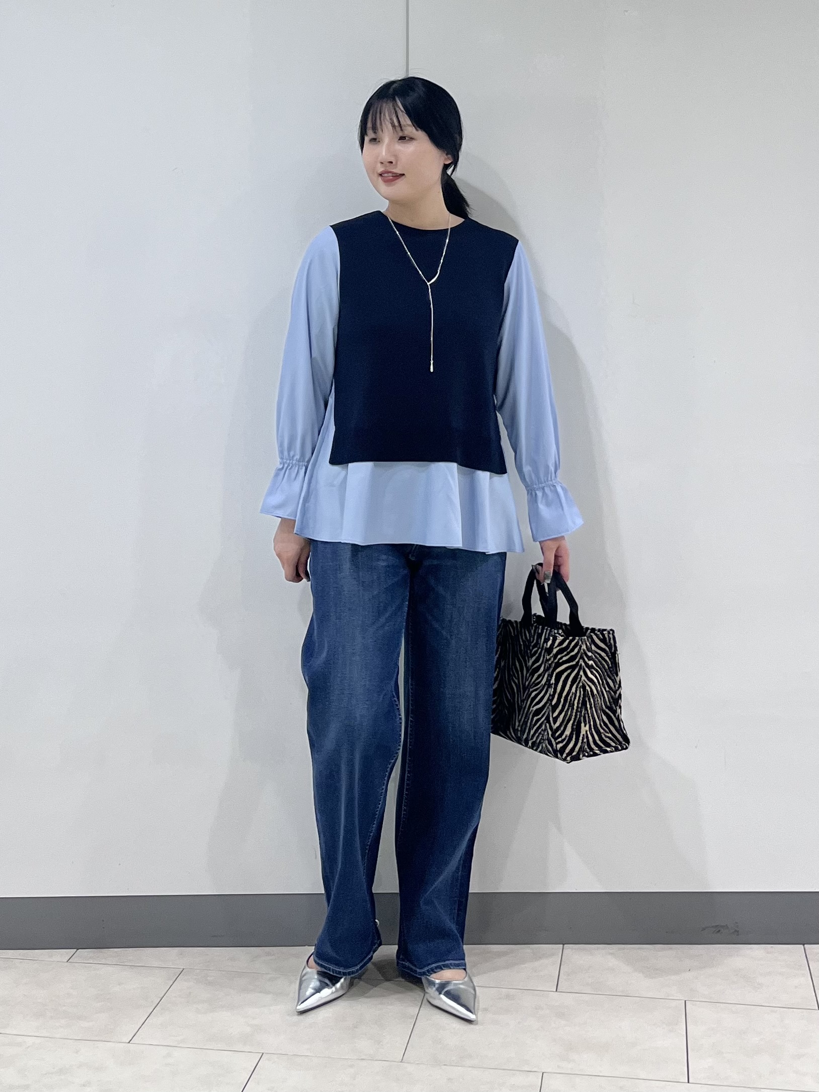 hasuさんの「INDIVI｜【洗える／1枚でコーデ完成】重ね着風ニットトップス」を使ったコーディネート