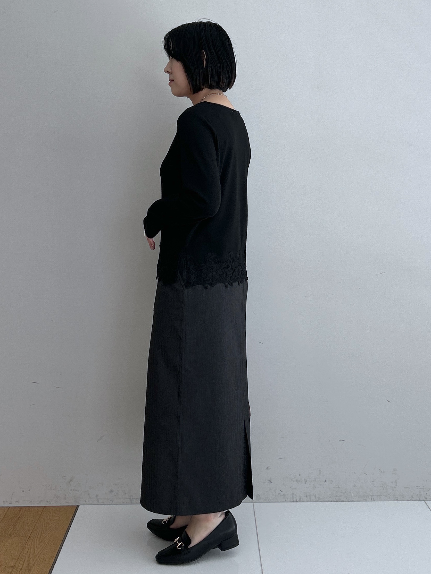 Hirokaさんの「grove｜裾レーススクエアネックカットソー」を使ったコーディネート