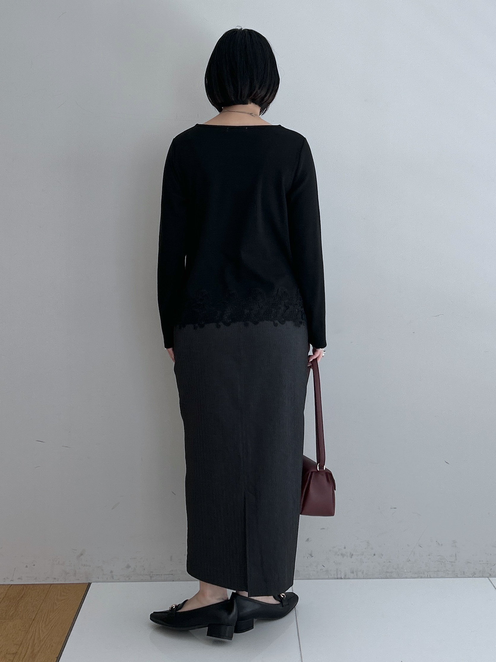 Hirokaさんの「grove｜裾レーススクエアネックカットソー」を使ったコーディネート