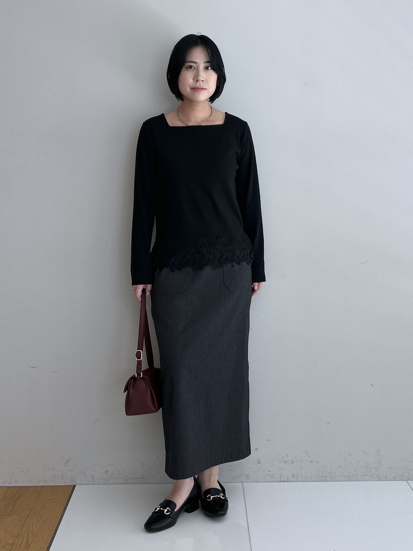 Hirokaさんの「grove｜裾レーススクエアネックカットソー」を使ったコーディネート