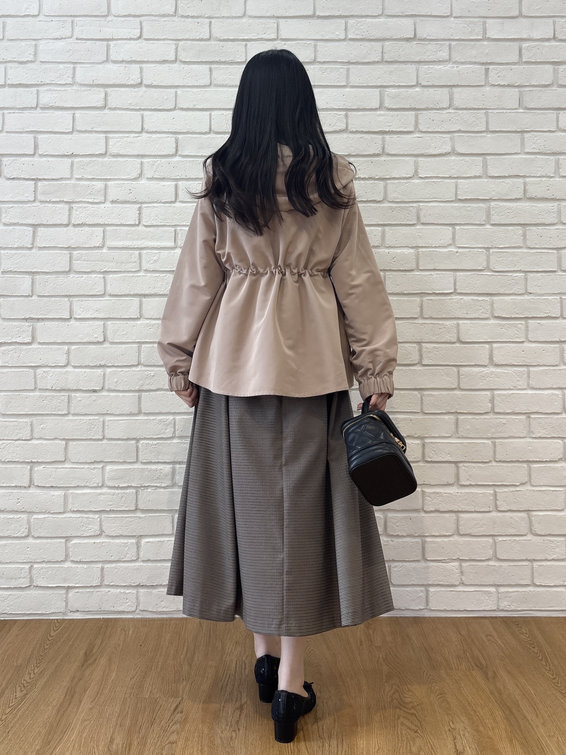 AOIさんの「Couture brooch｜【インせず着映え】ラッフル ブラウス」を使ったコーディネート