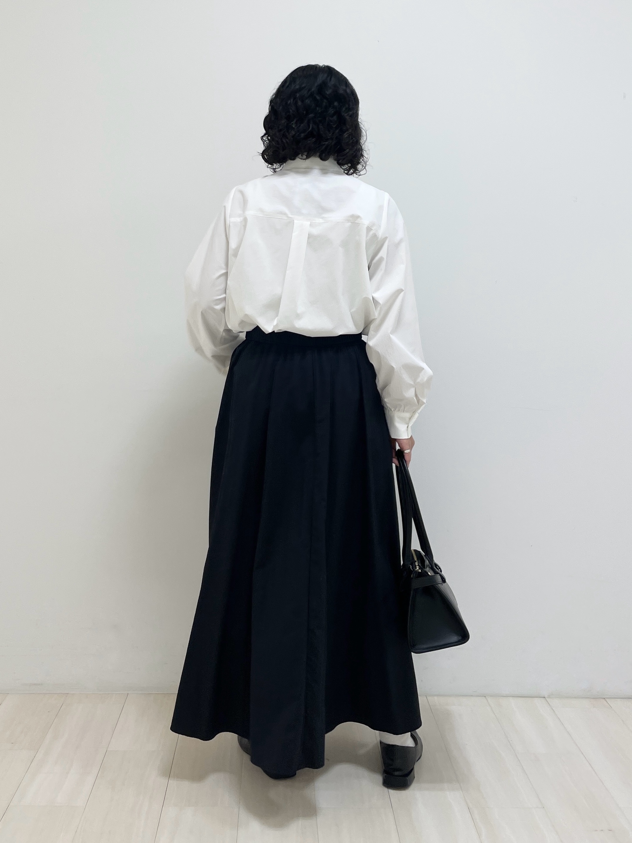 kanaさんの「INDIVI｜【ストレッチ◎】取外し可ボウタイシャツ」を使ったコーディネート