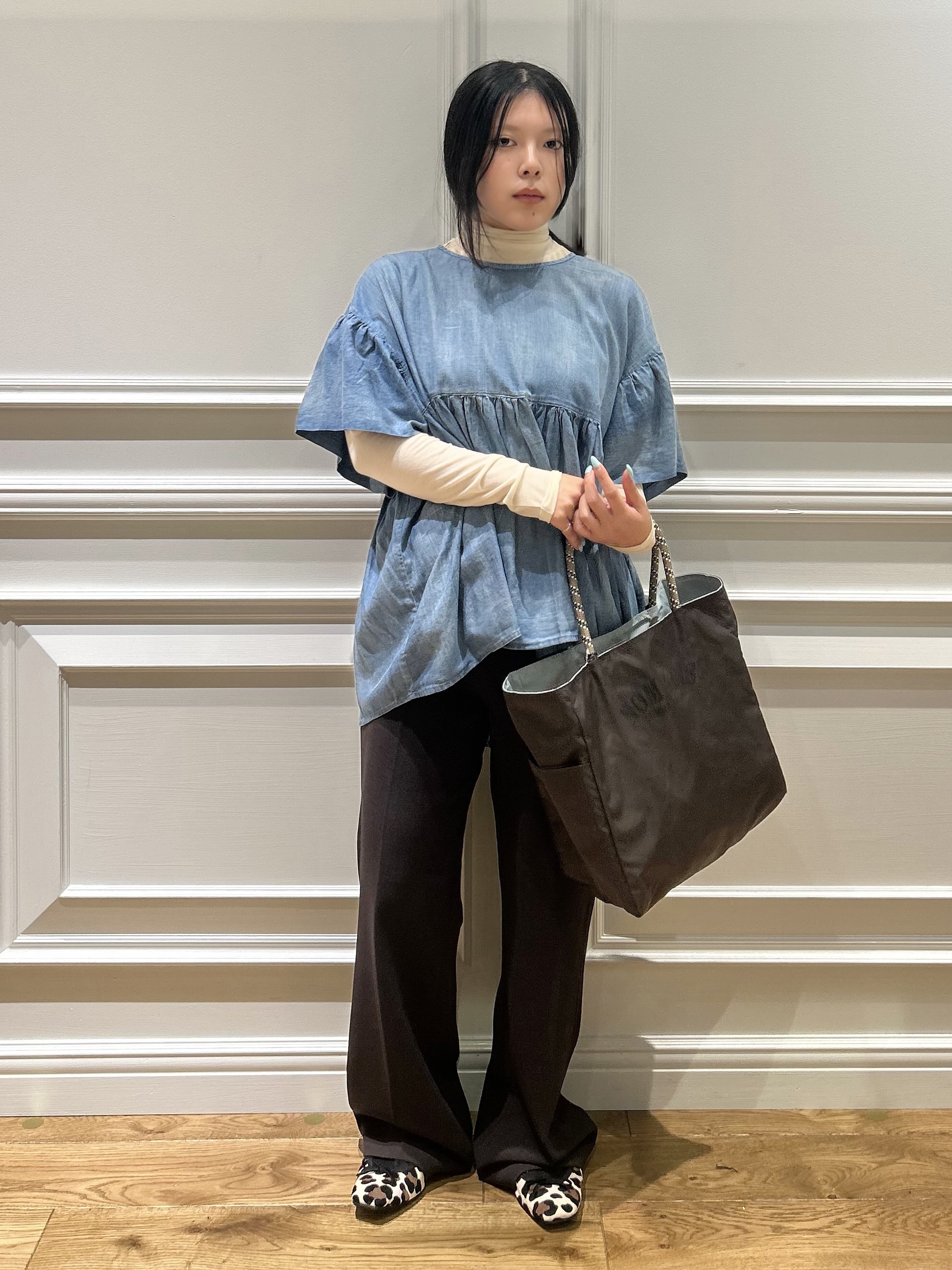 とりみさんの「DRESSTERIOR｜シアータートル」を使ったコーディネート