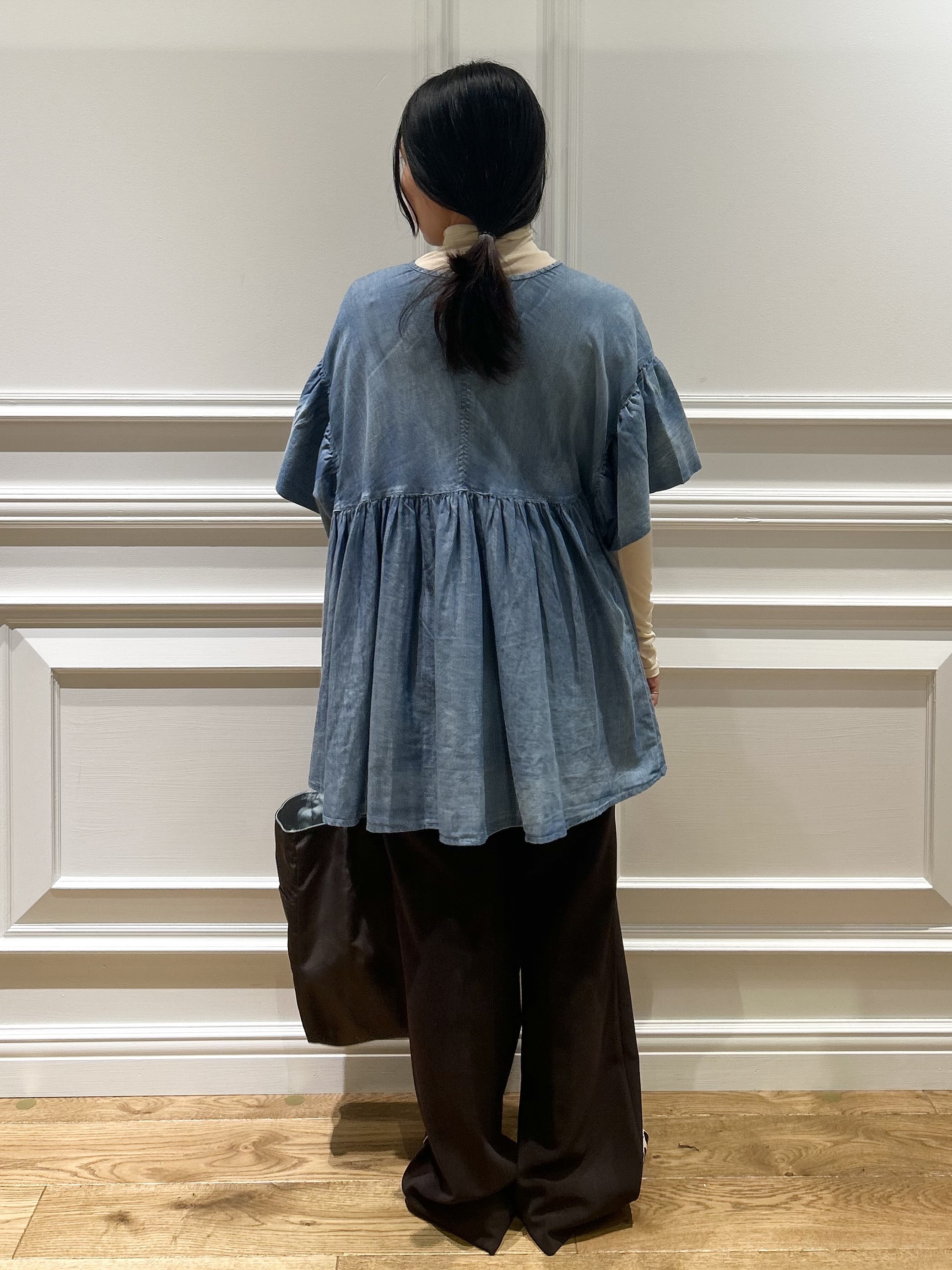 とりみさんの「DRESSTERIOR｜シアータートル」を使ったコーディネート