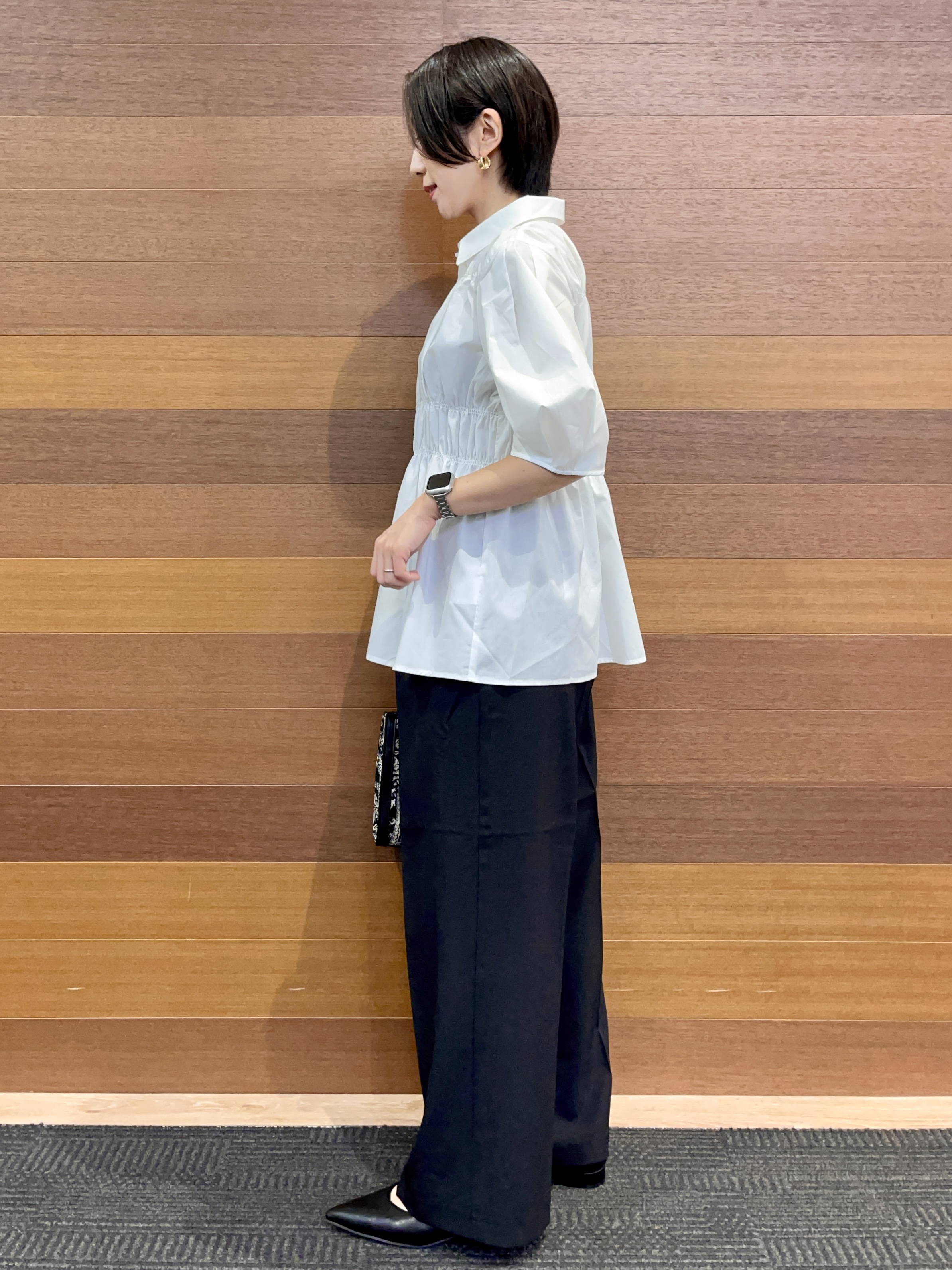 umiさんの「OPAQUE.CLIP｜シャーリングブラウス【洗濯機OK】」を使ったコーディネート